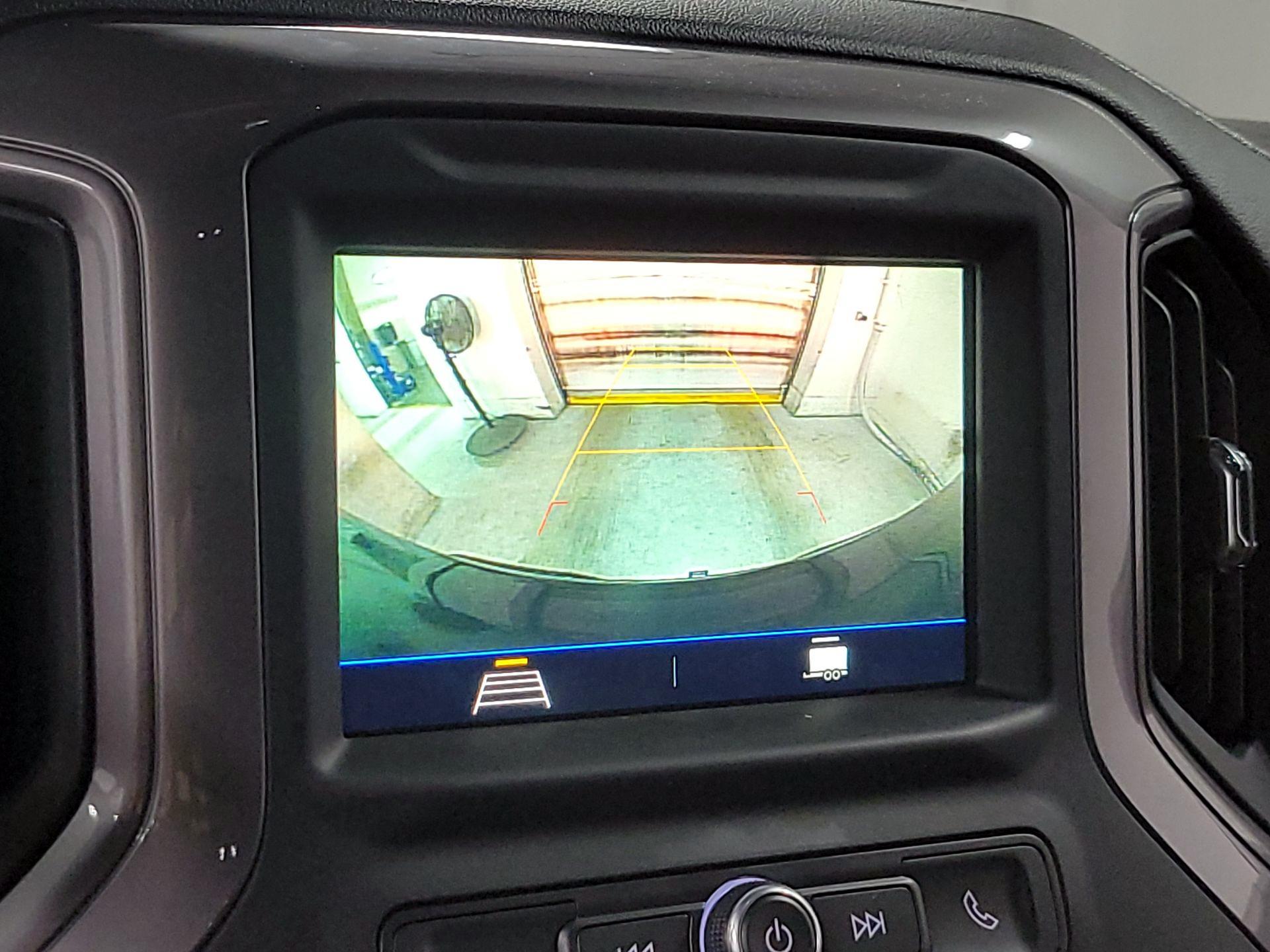 Thumbnail: 2019 Chevrolet Silverado 1500 - 13