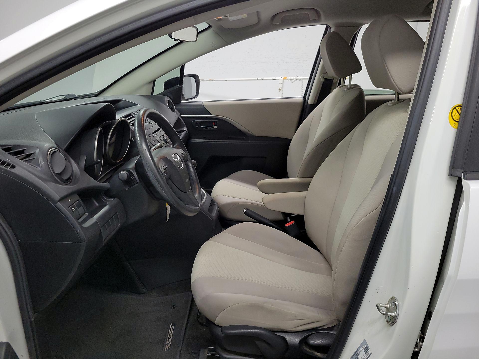 Thumbnail: 2014 Mazda Mazda5 - 11