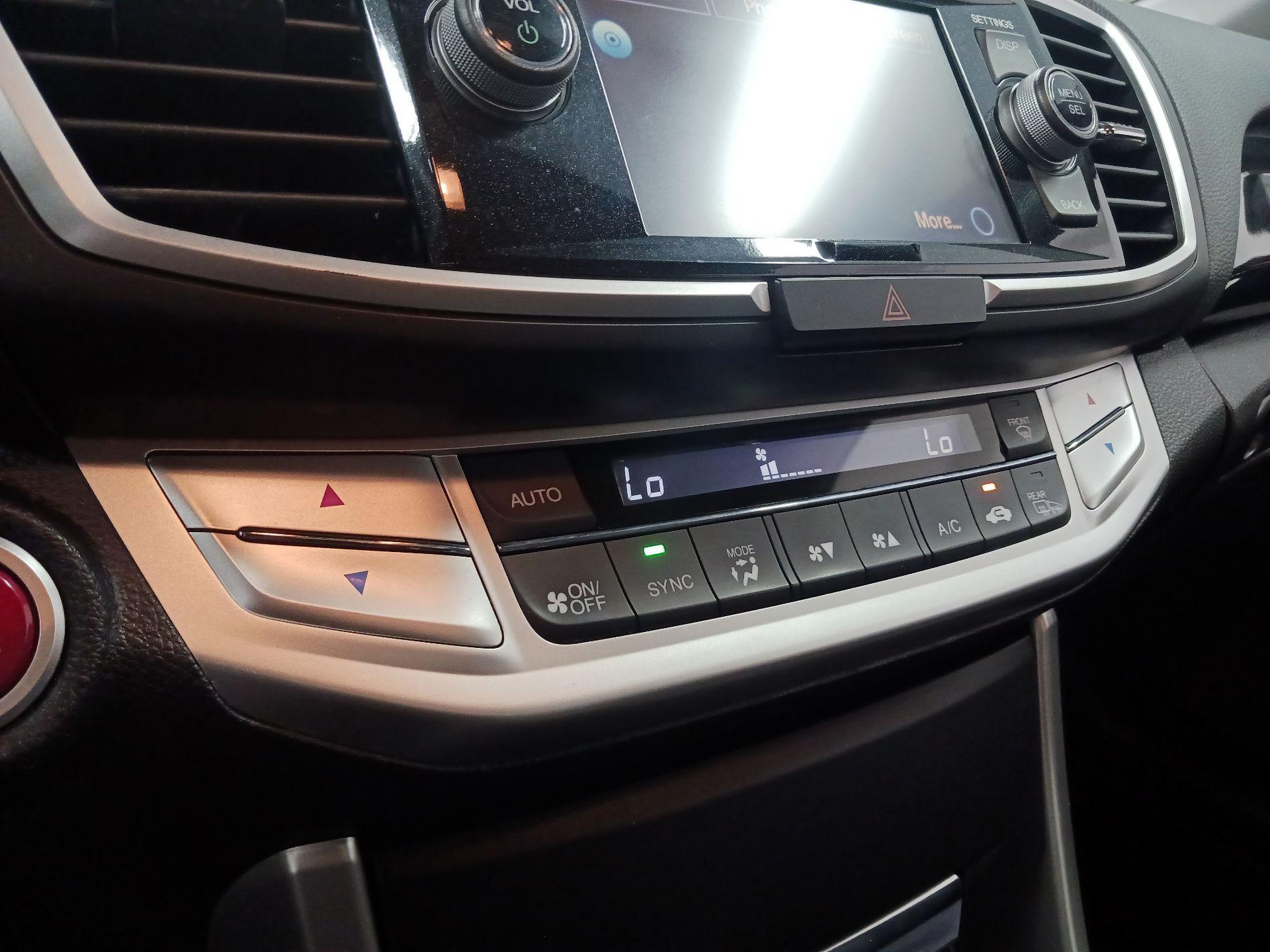 Thumbnail: 2014 Honda Accord - 15