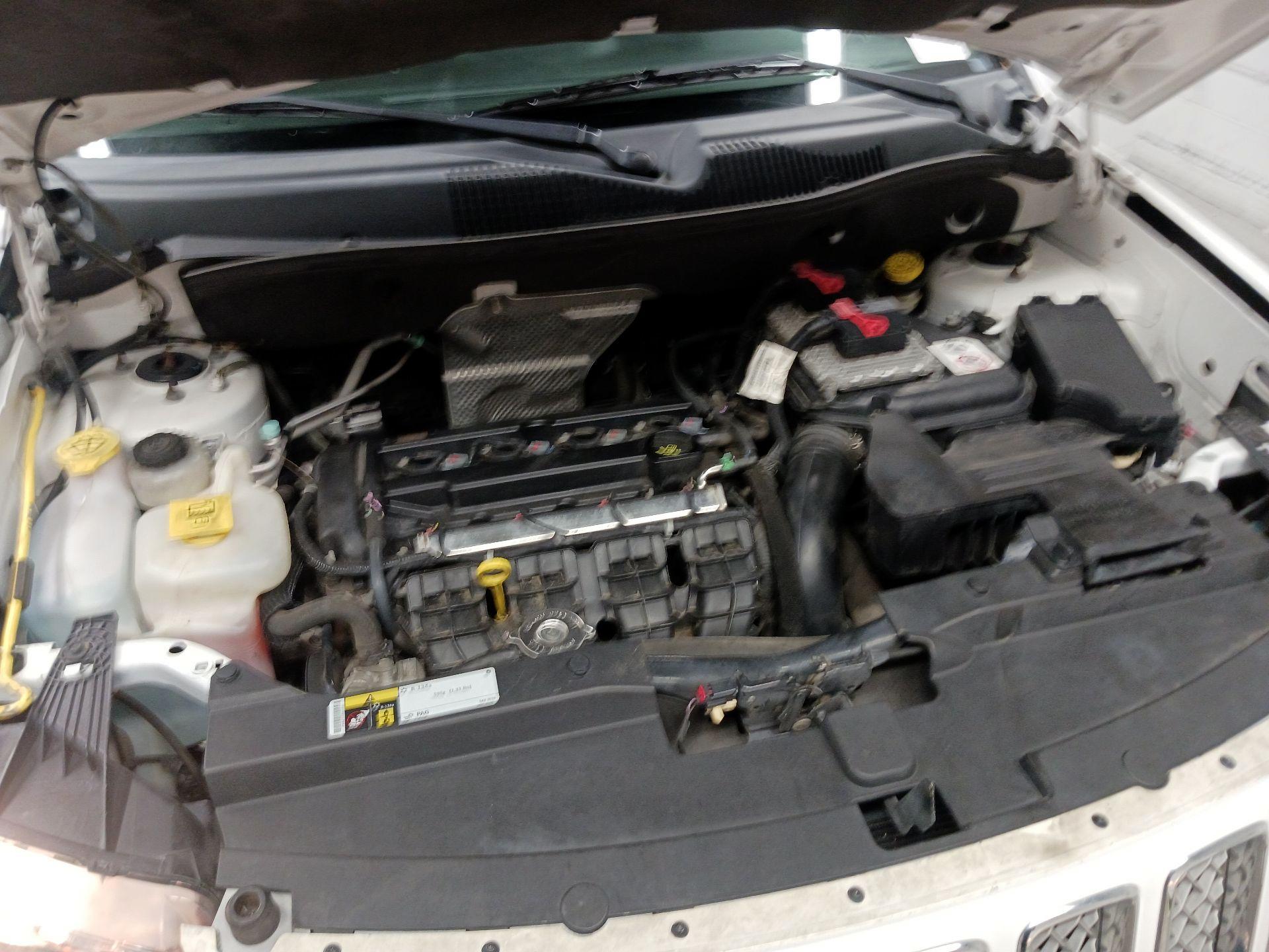 Thumbnail: 2015 Jeep Compass - 17