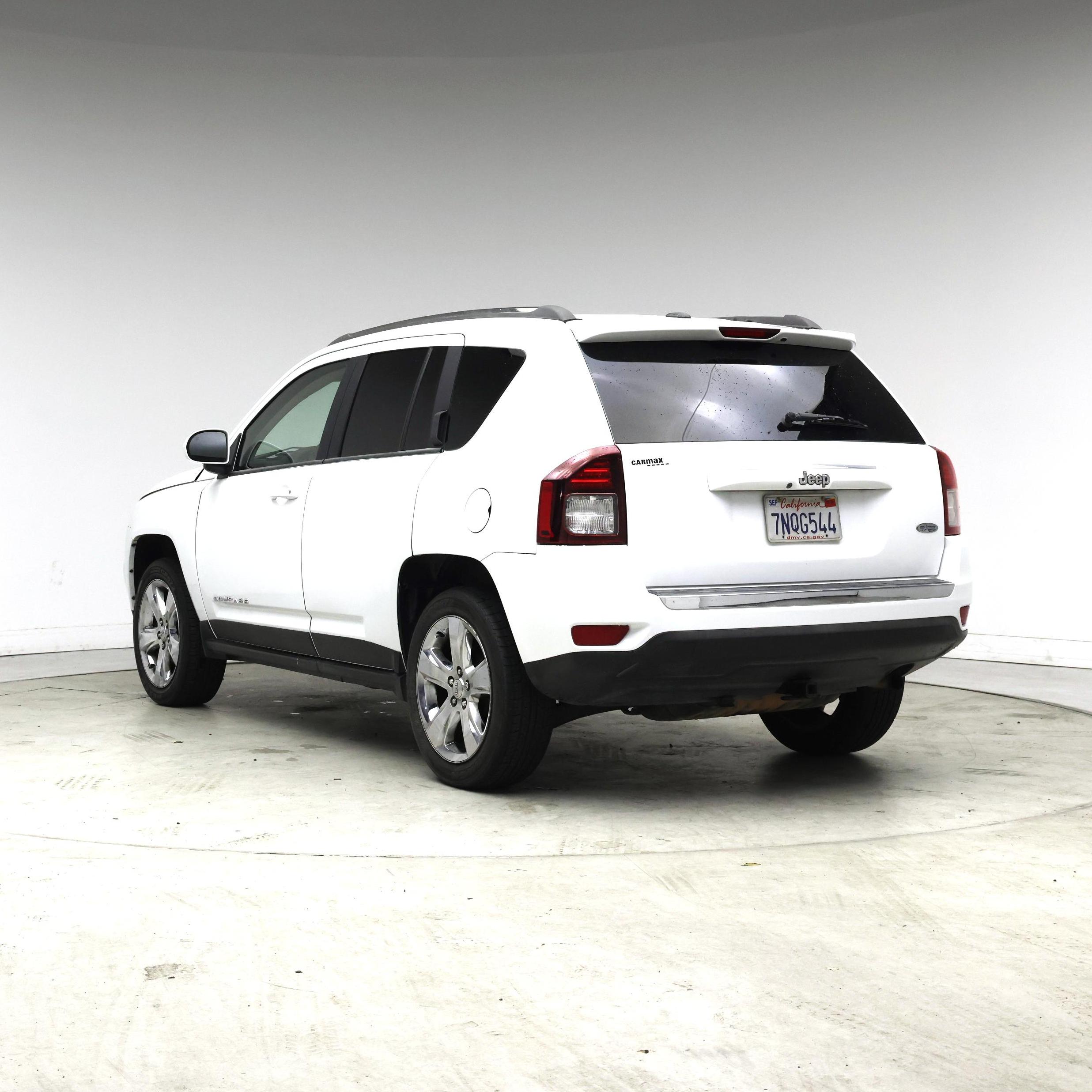 Thumbnail: 2015 Jeep Compass - 2