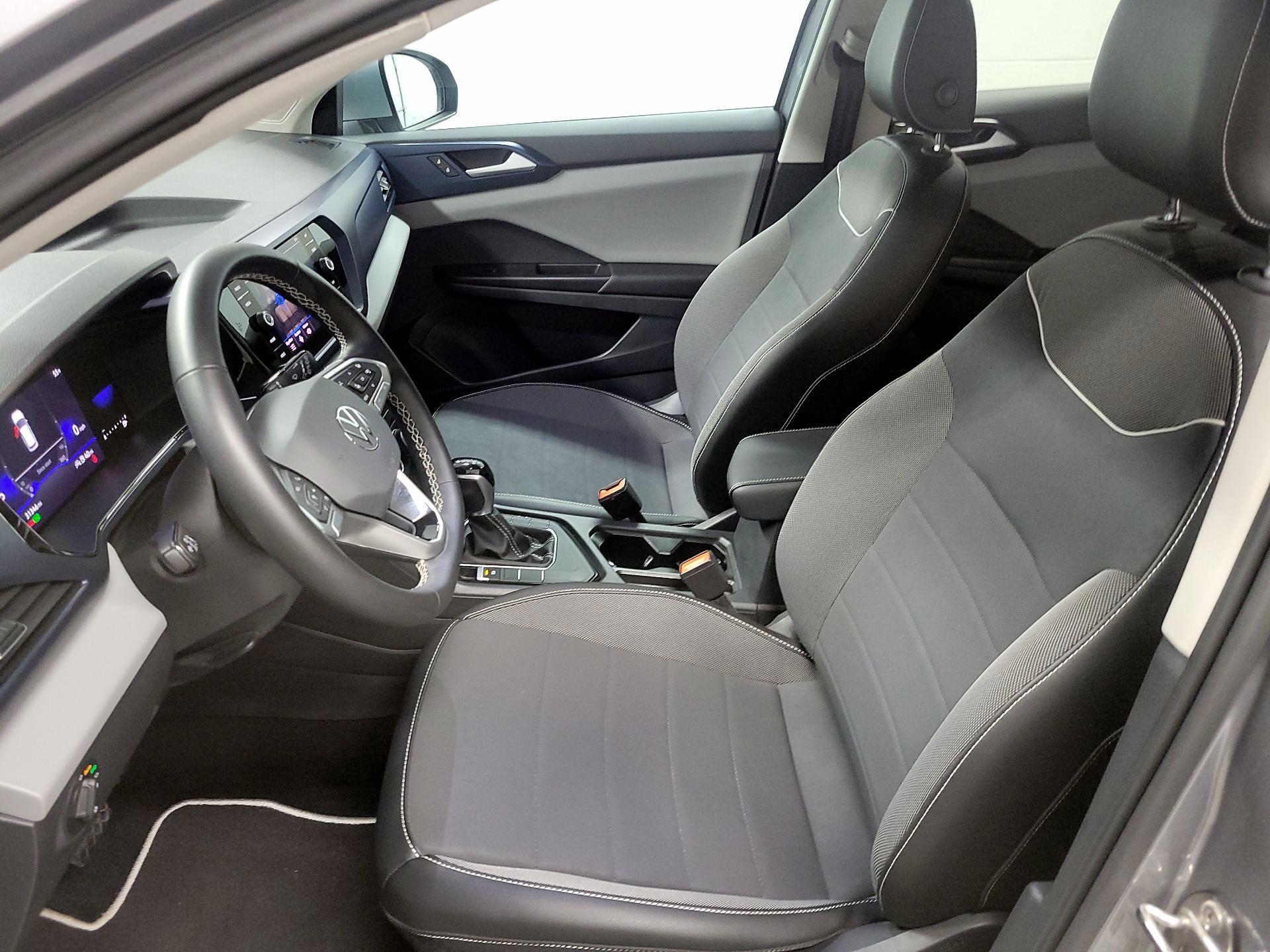 Thumbnail: 2023 Volkswagen Taos - 11