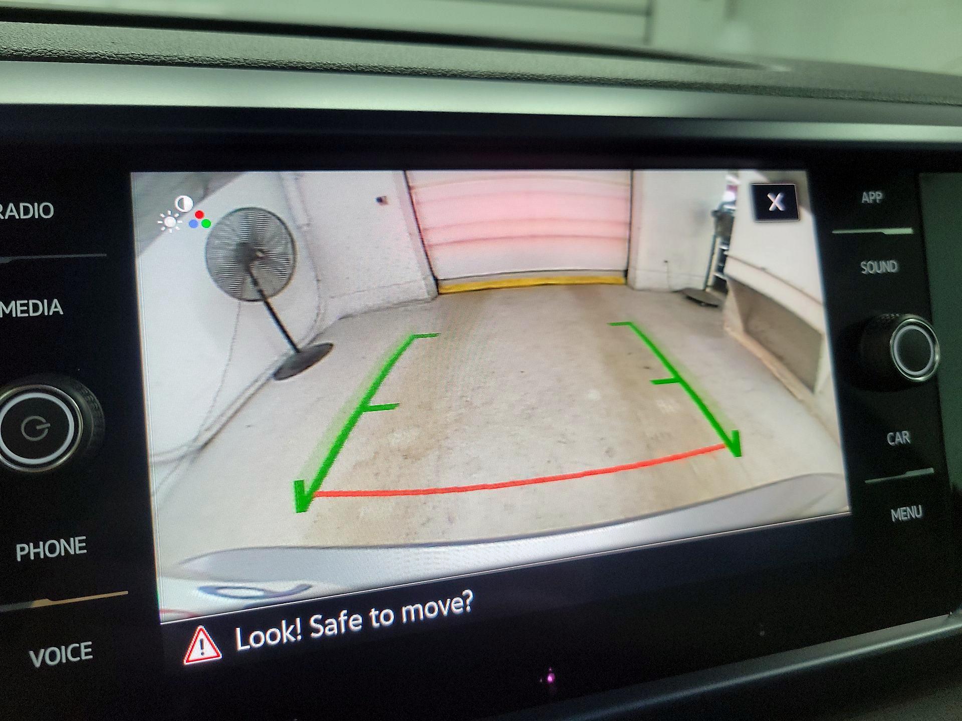 Thumbnail: 2023 Volkswagen Taos - 14