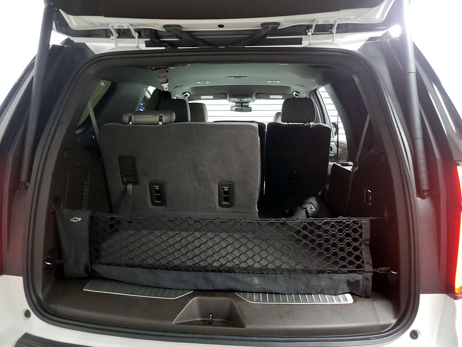 Thumbnail: 2023 Chevrolet Tahoe - 18