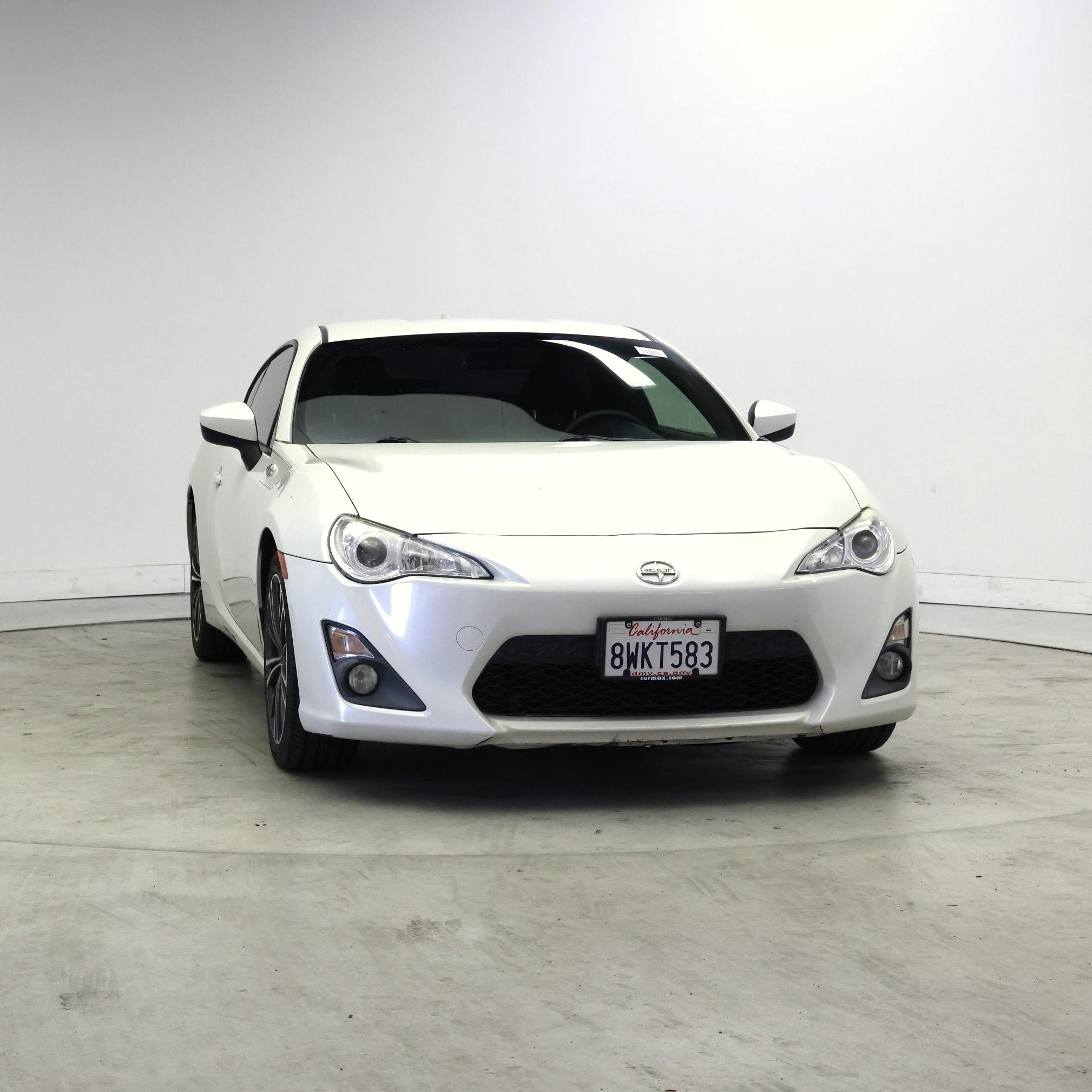 Thumbnail: 2015 Scion FR-S - 5
