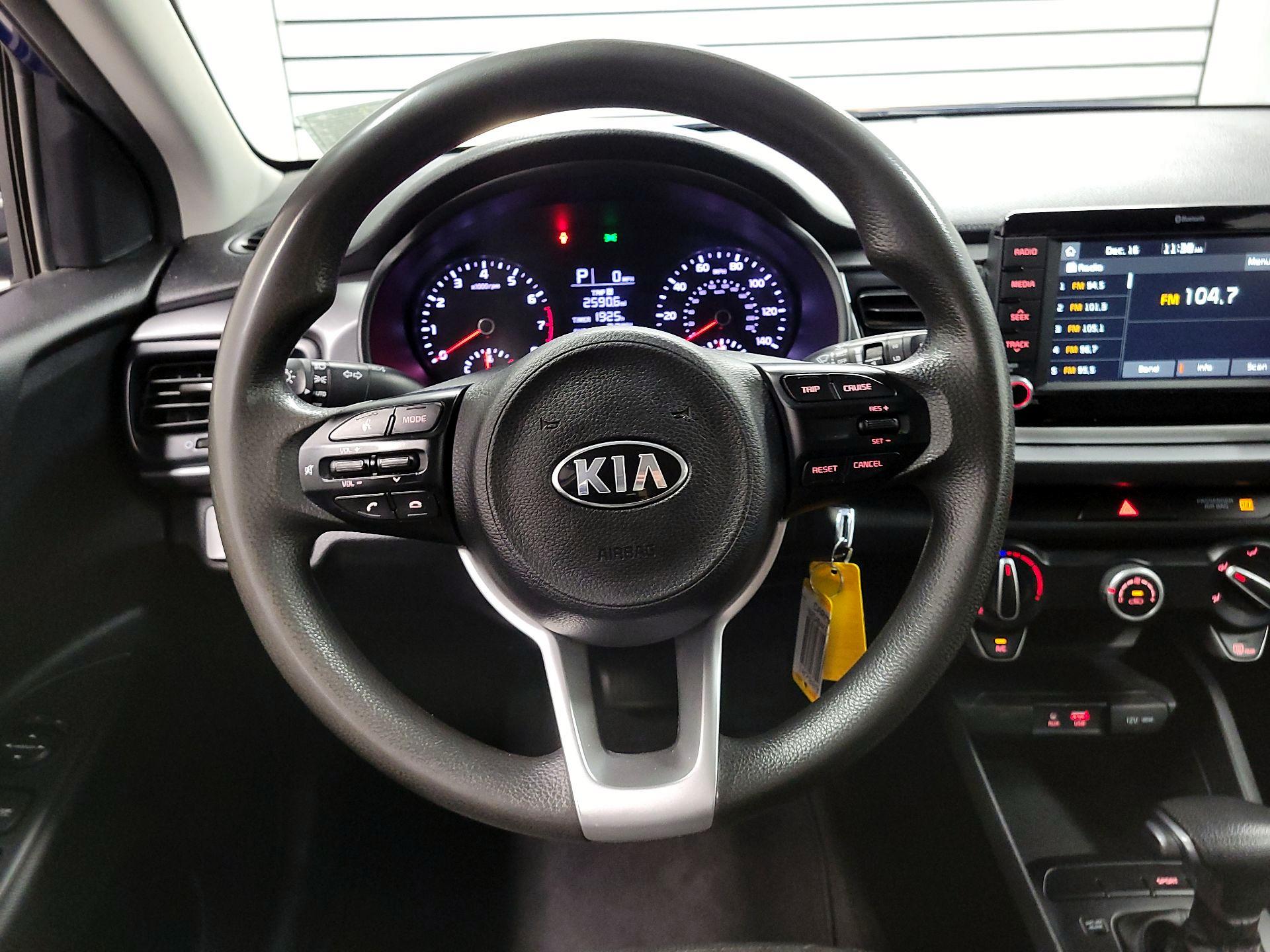 Thumbnail: 2019 Kia Rio5 - 10
