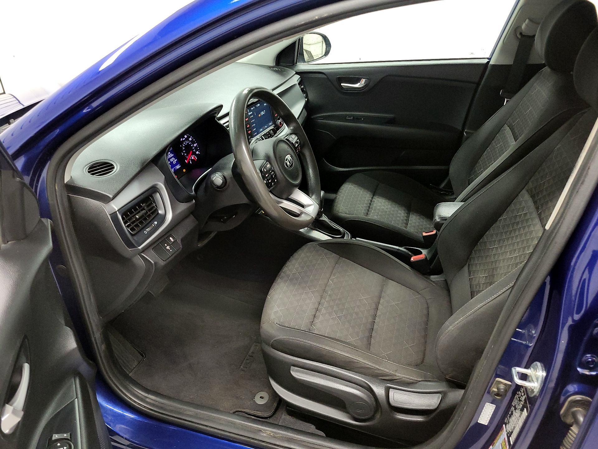 Thumbnail: 2019 Kia Rio5 - 11