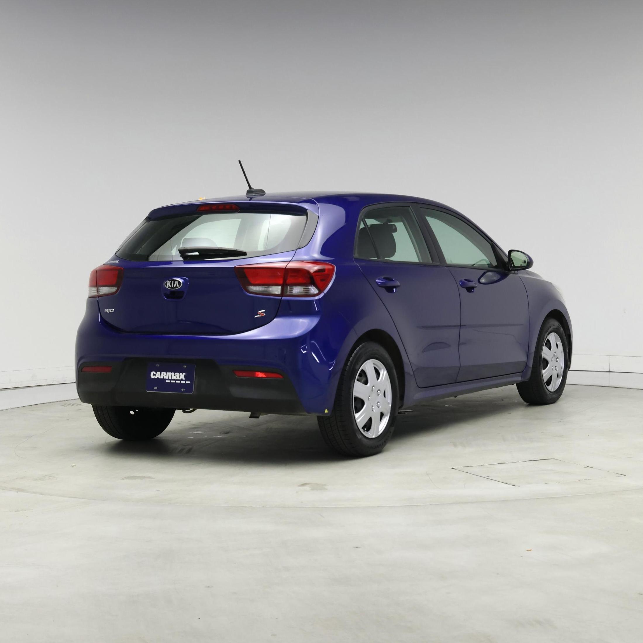 Thumbnail: 2019 Kia Rio5 - 8