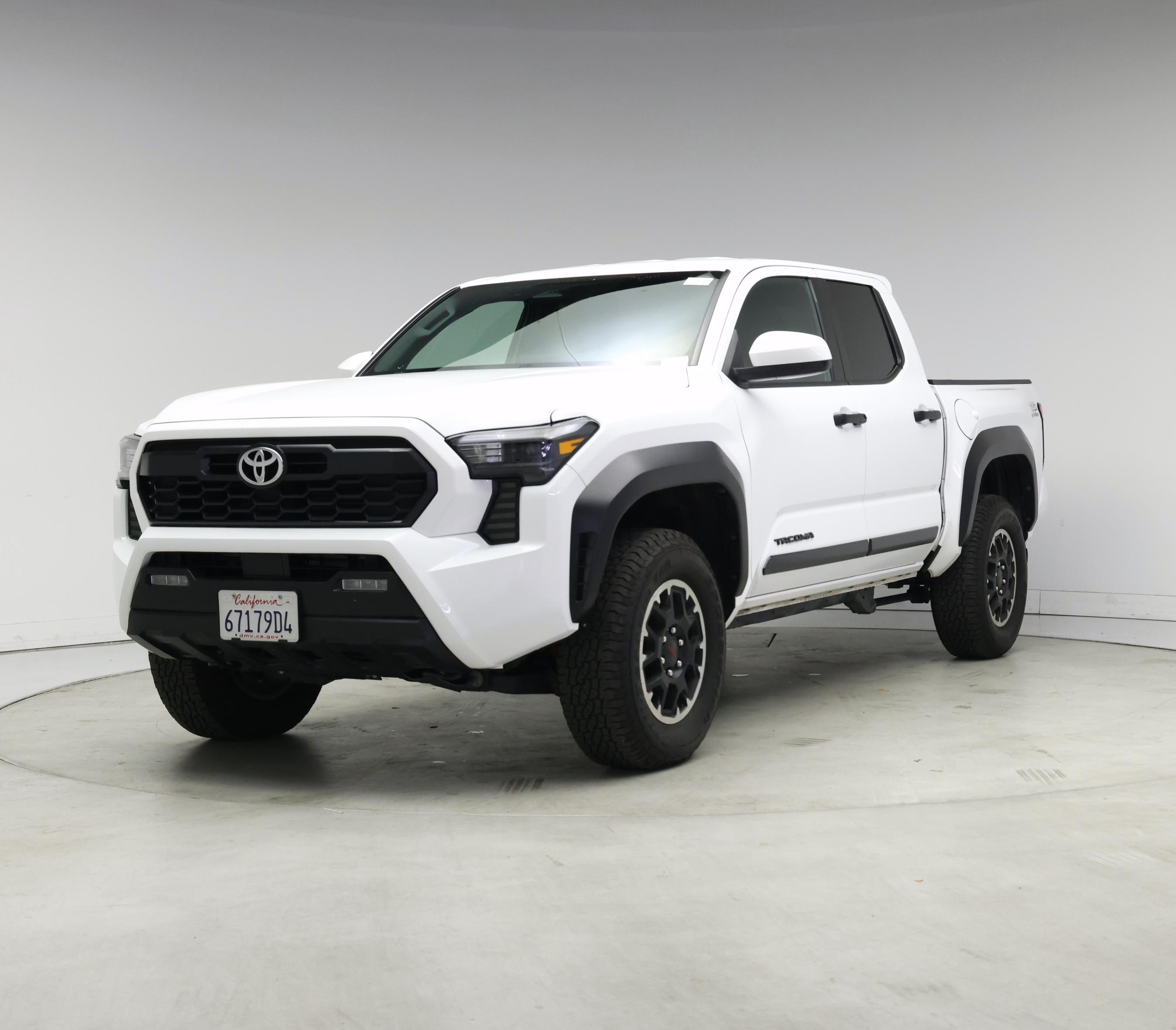 Thumbnail: 2025 Toyota Tacoma - 4