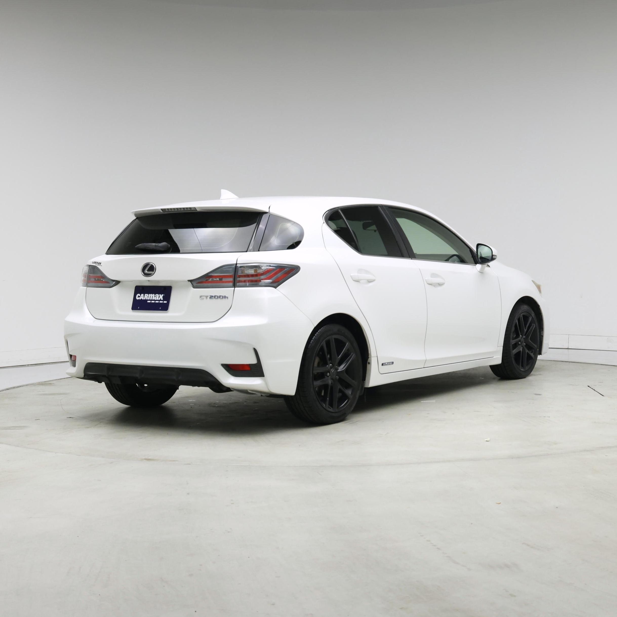 Thumbnail: 2015 Lexus CT - 8