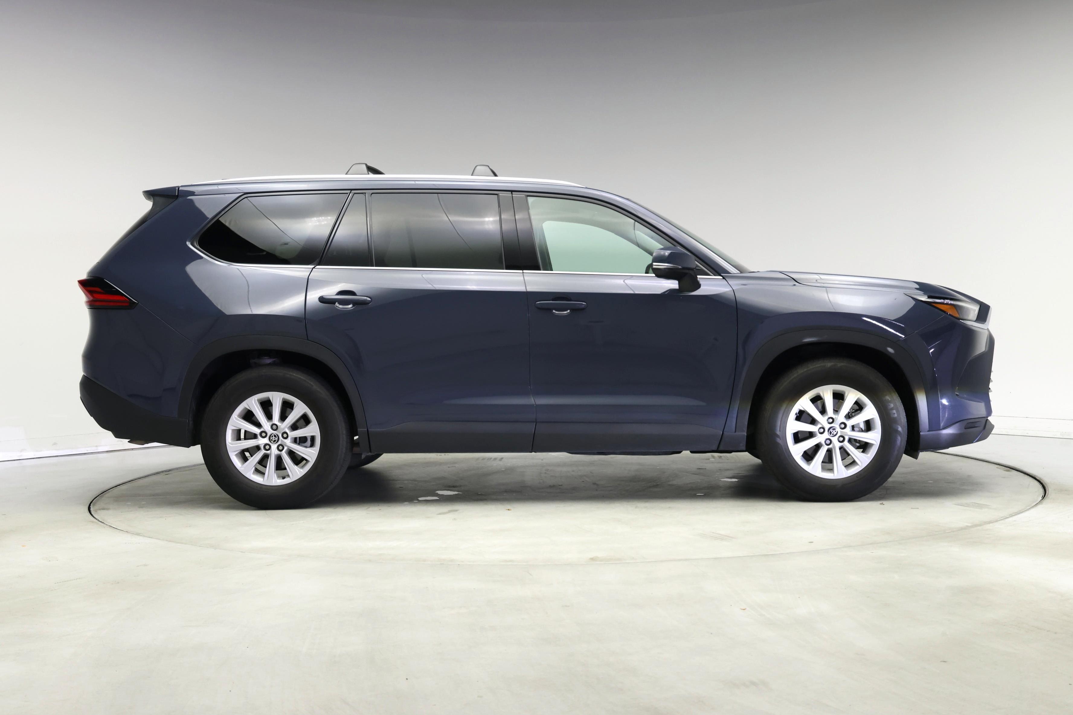 Thumbnail: 2024 Toyota Grand Highlander - 7