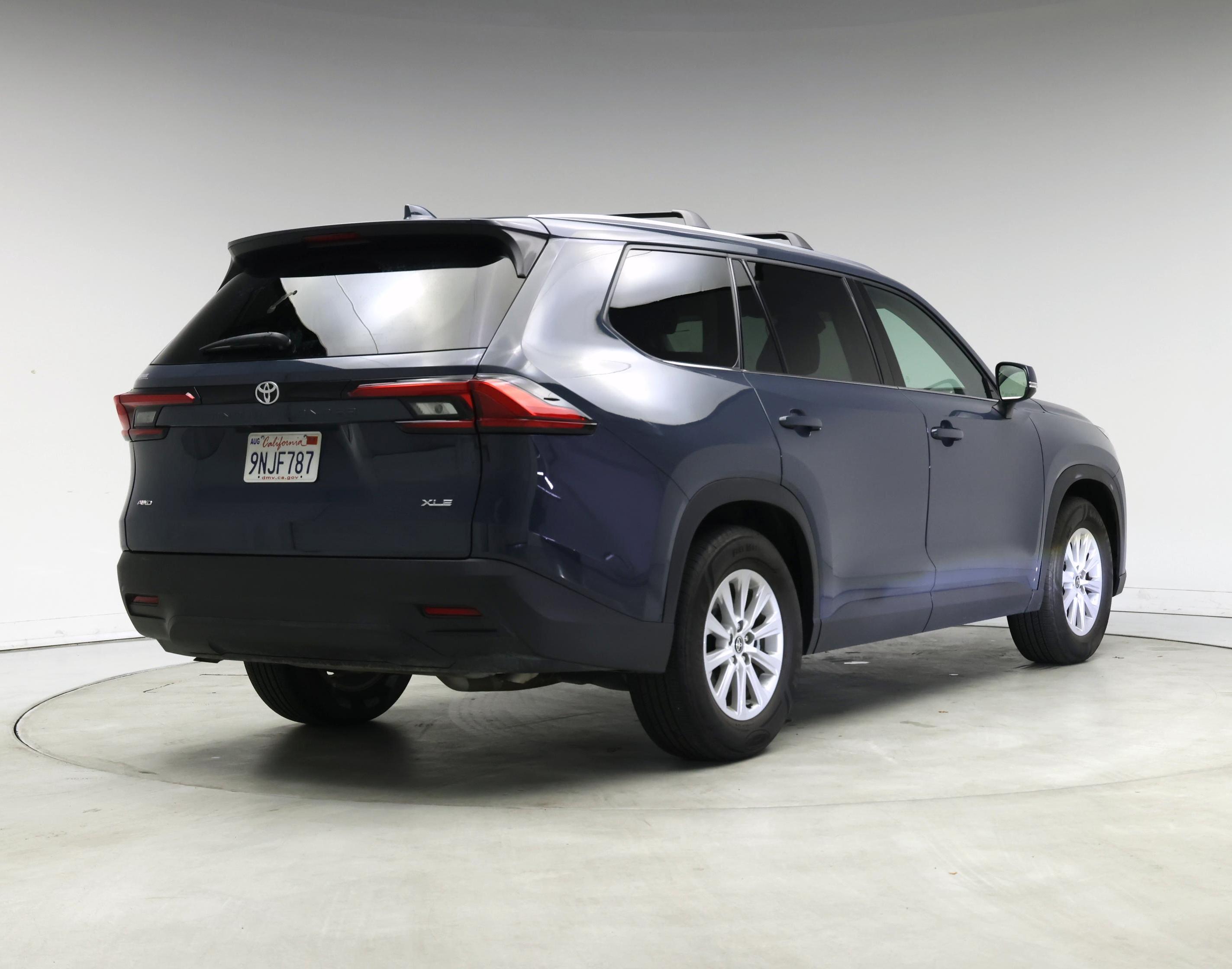 Thumbnail: 2024 Toyota Grand Highlander - 8