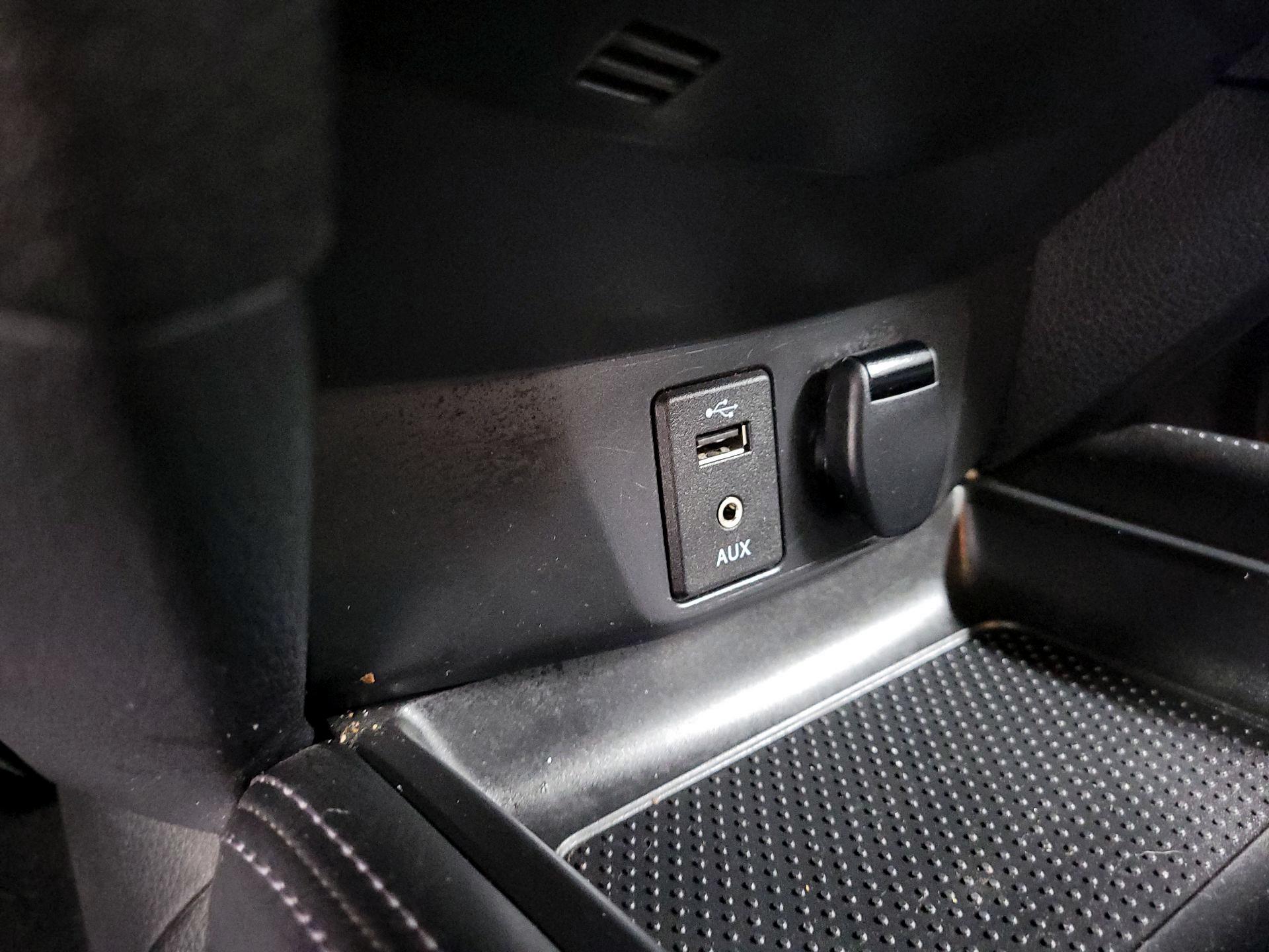 Thumbnail: 2017 Nissan Rogue Sport - 19