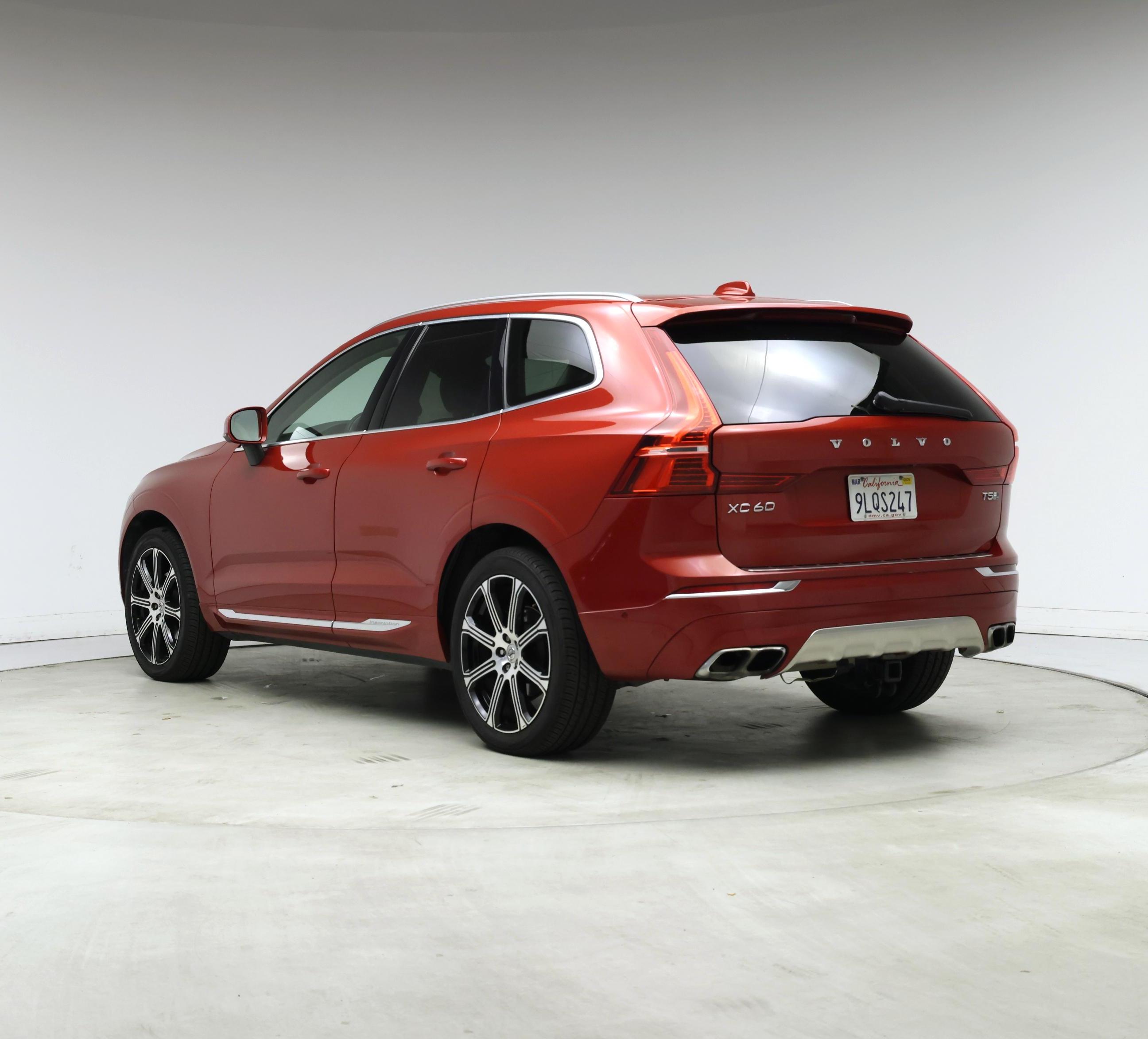 Thumbnail: 2019 Volvo XC60 - 2