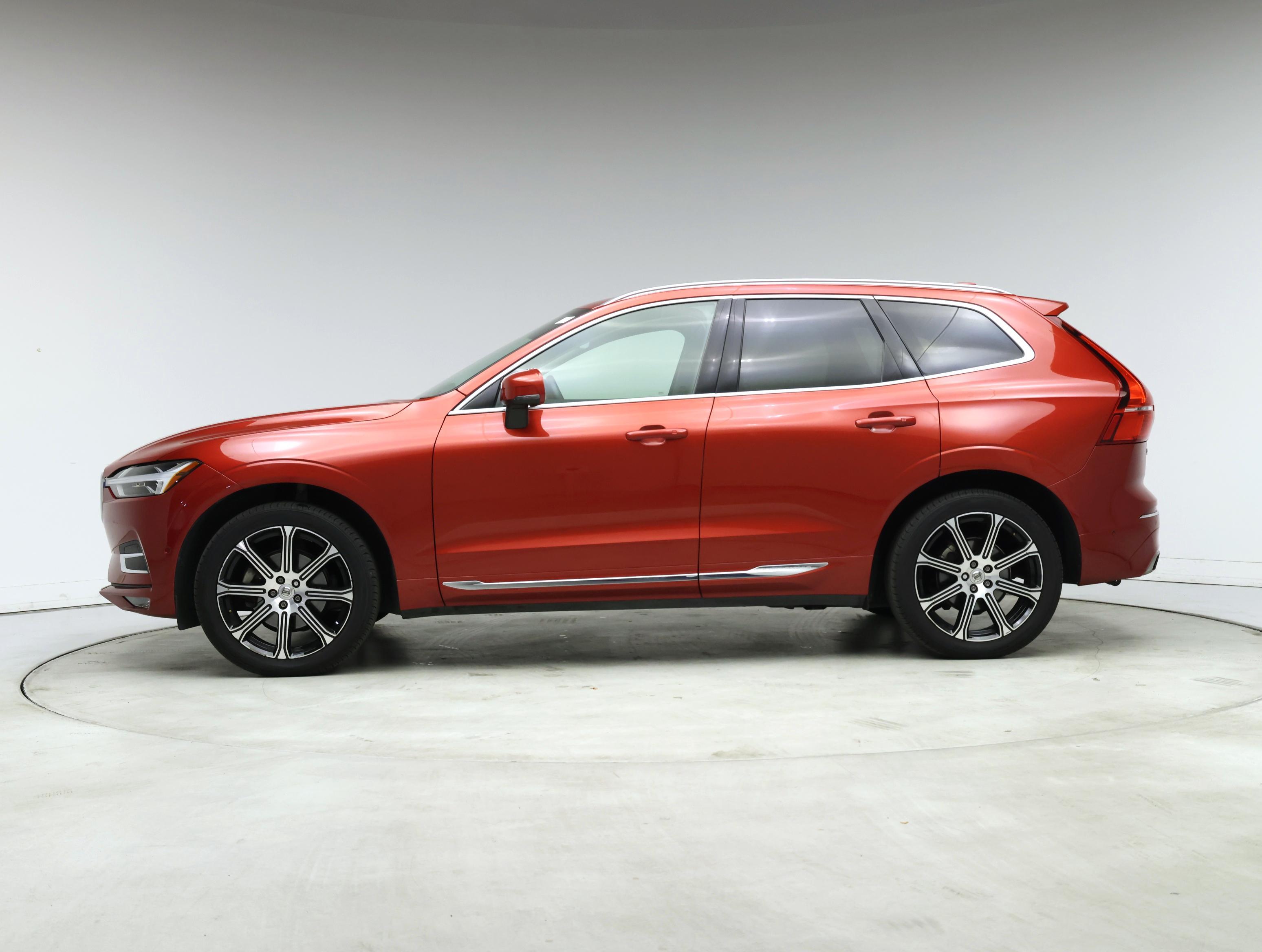 Thumbnail: 2019 Volvo XC60 - 3