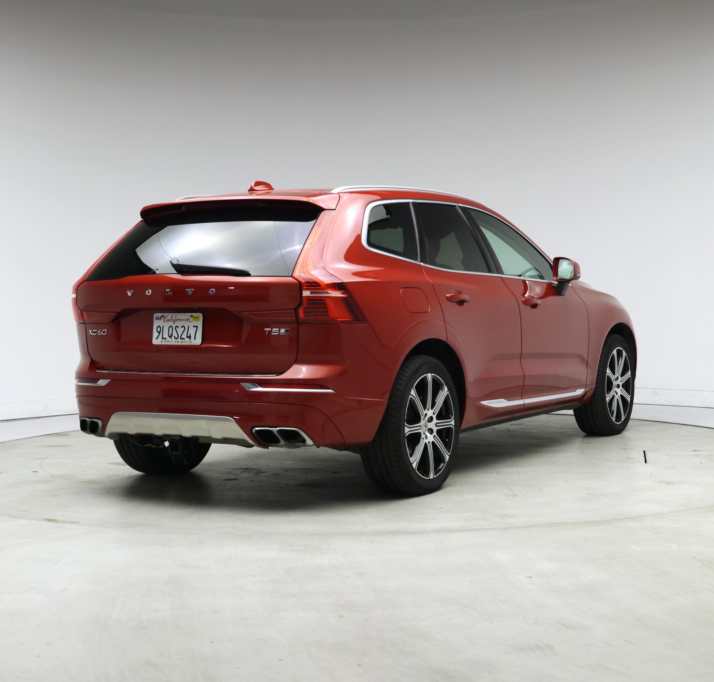 Thumbnail: 2019 Volvo XC60 - 8