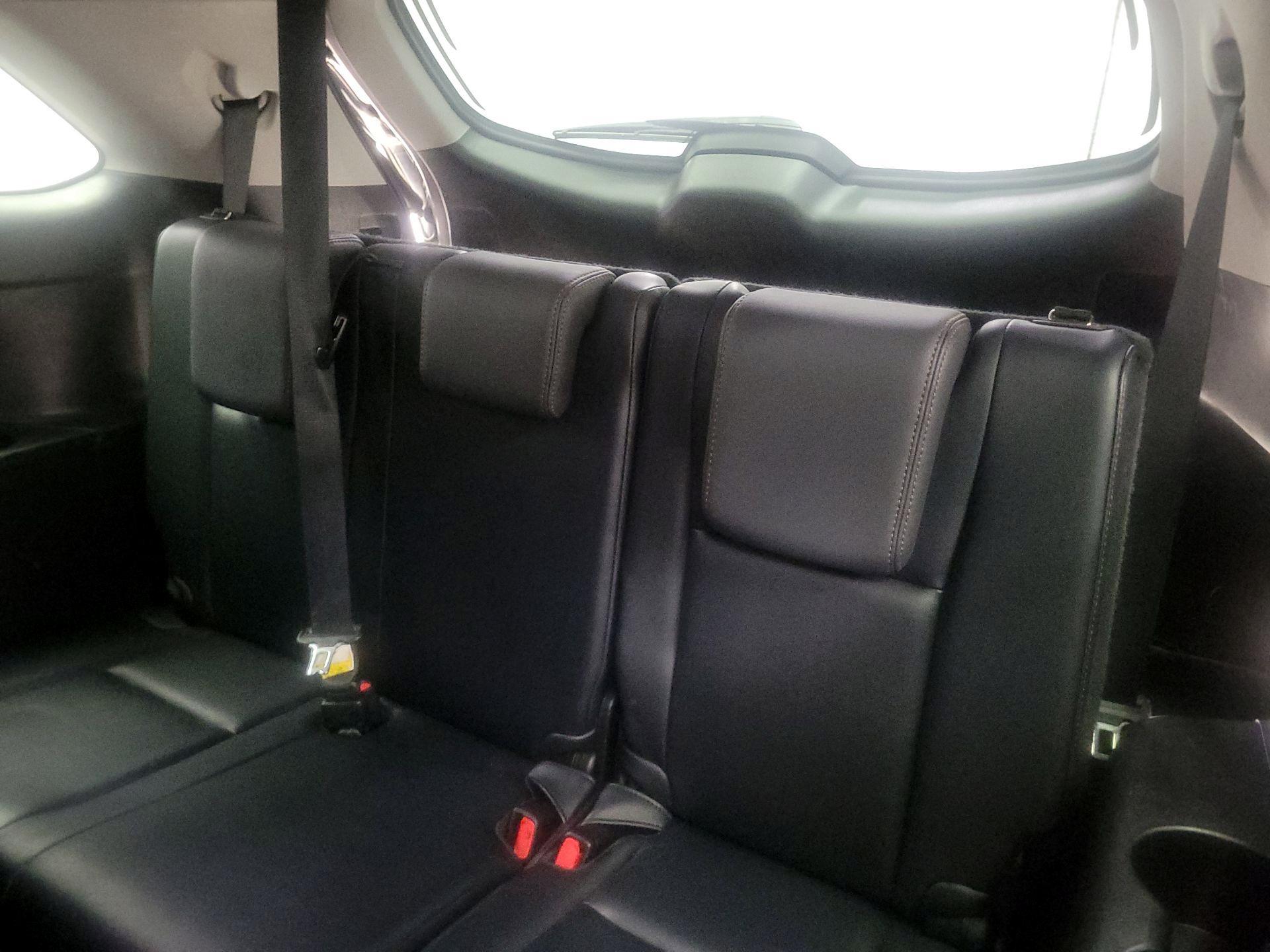 Thumbnail: 2015 Toyota Highlander - 20