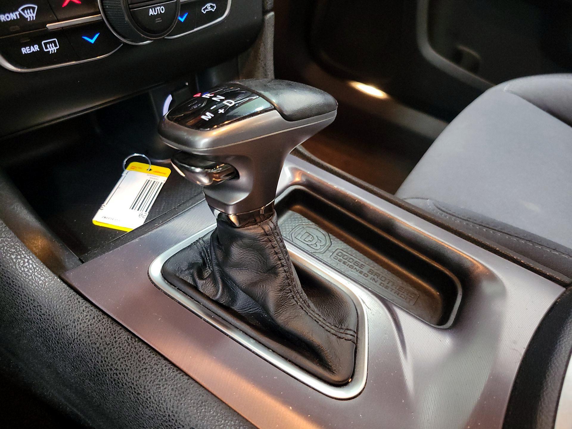 Thumbnail: 2019 Dodge Charger - 17