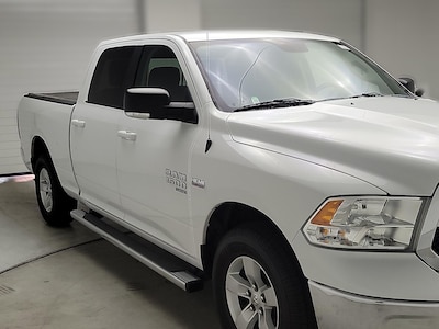 2020 Ram 1500 Classic SLT