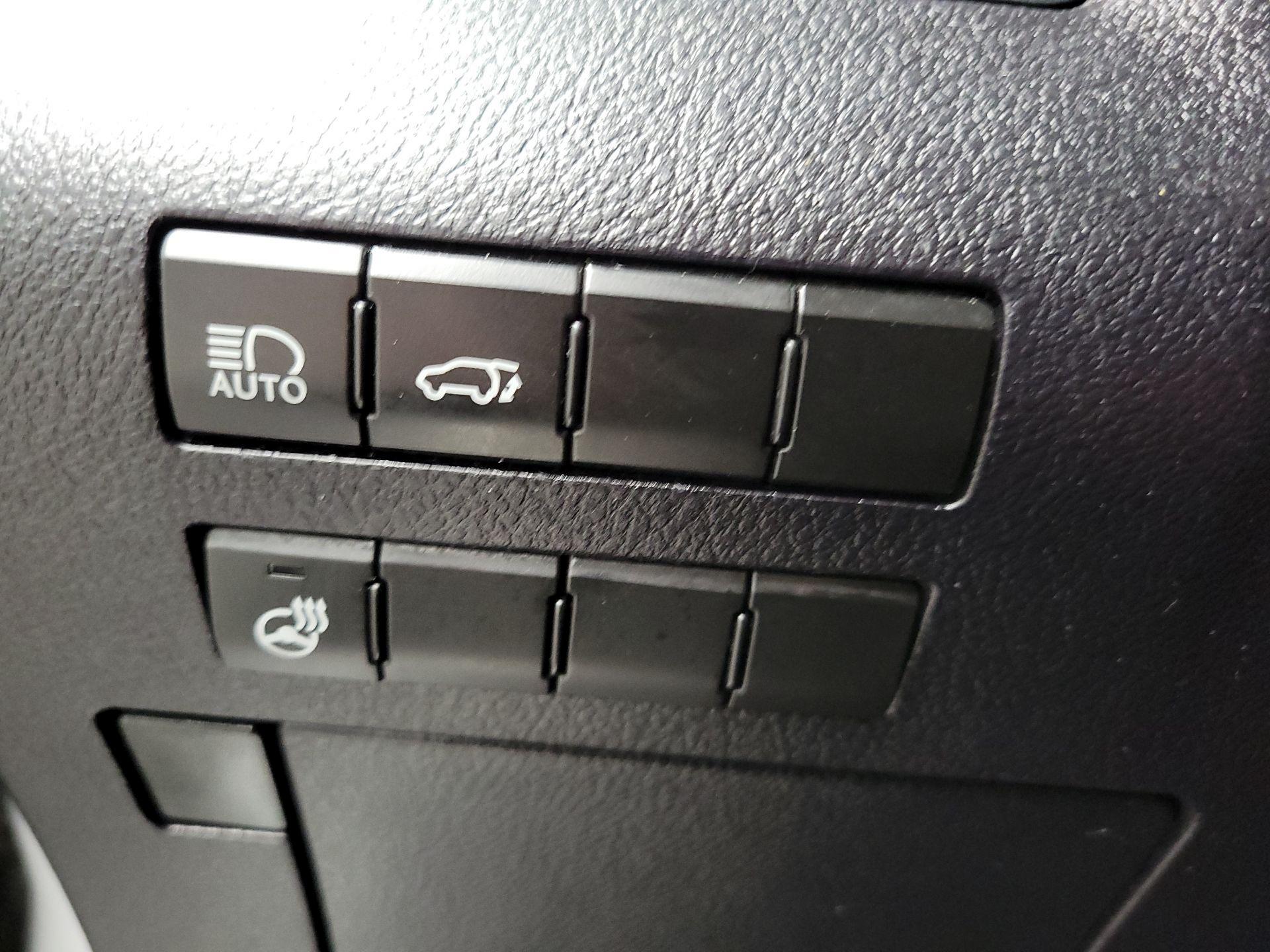 Thumbnail: 2017 Lexus RX - 13