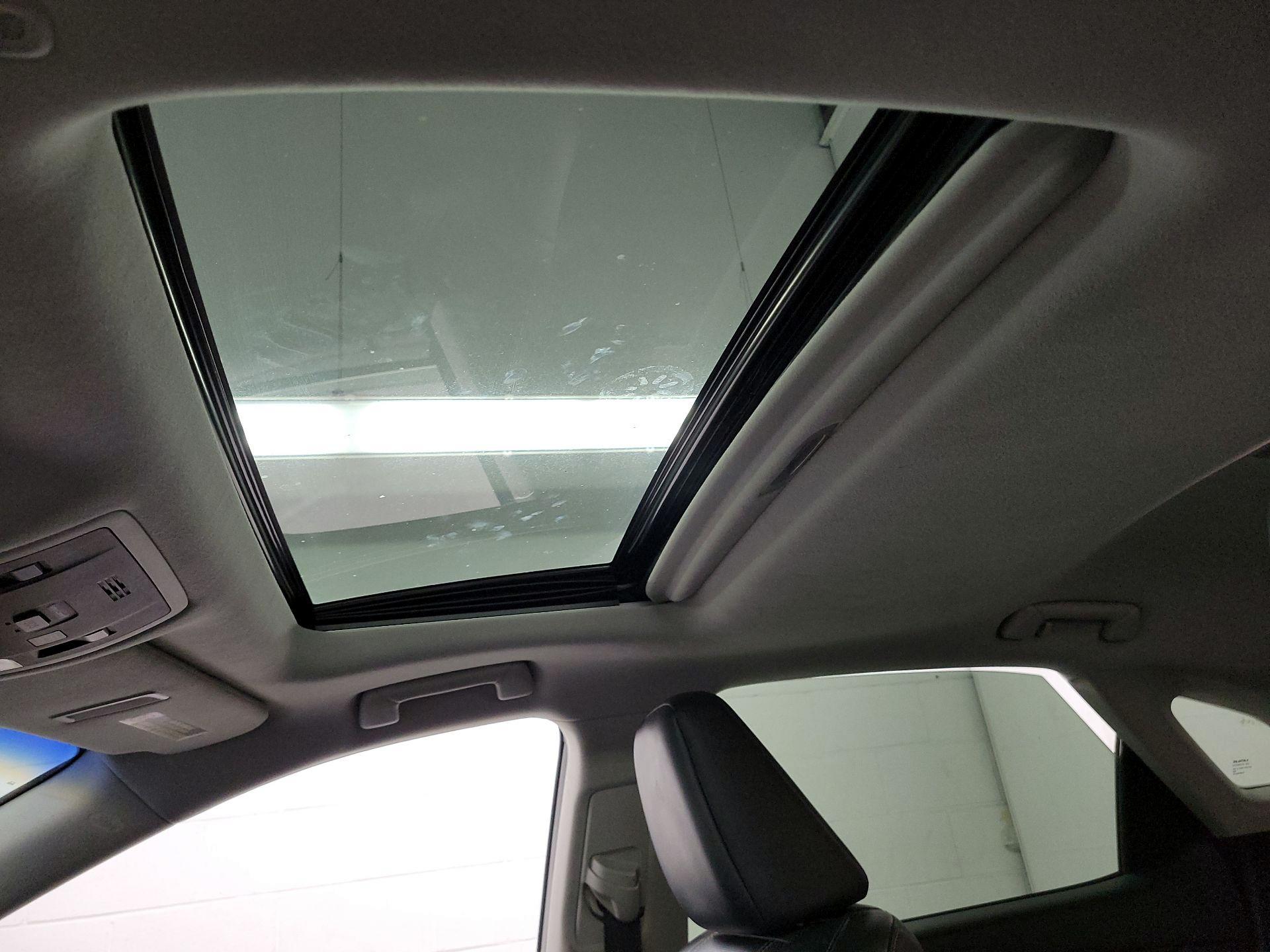 Thumbnail: 2017 Lexus RX - 20