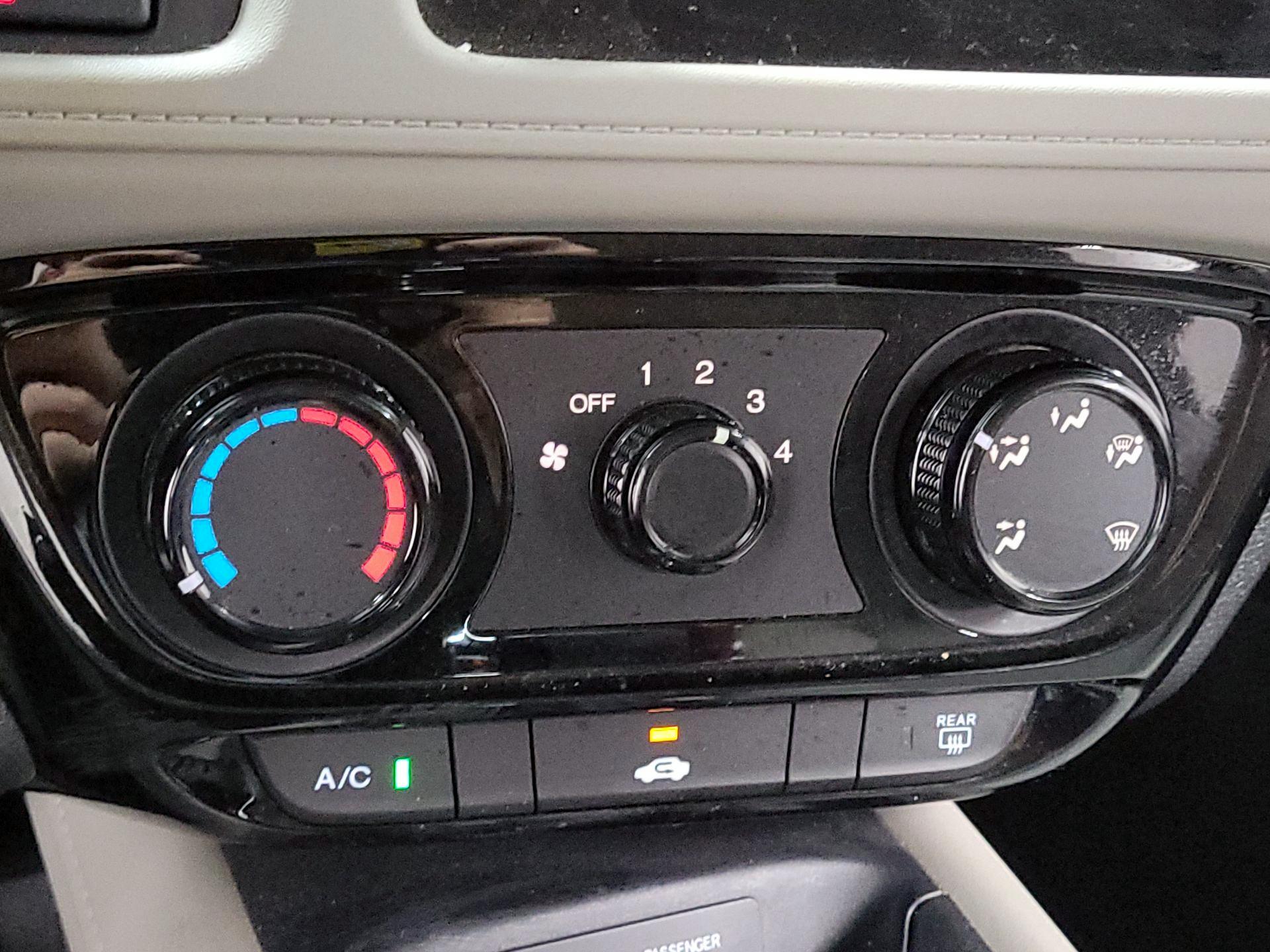 Thumbnail: 2022 Honda HR-V - 15