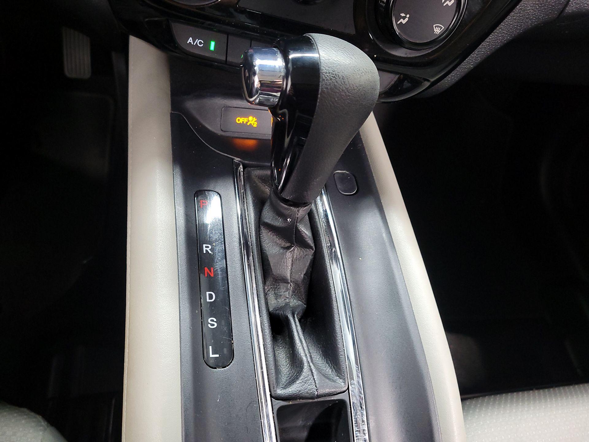 Thumbnail: 2022 Honda HR-V - 16