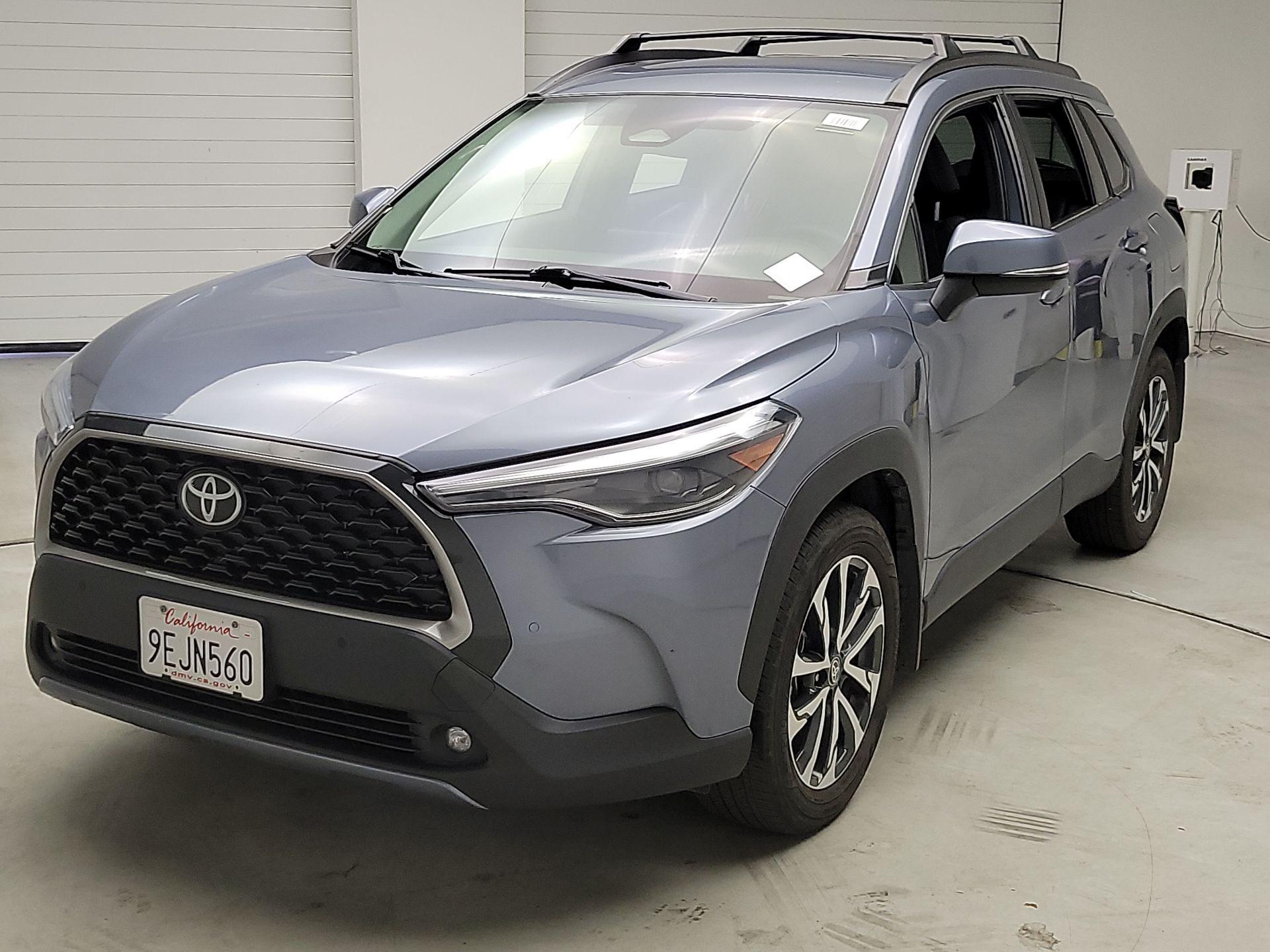 Thumbnail: 2023 Toyota Corolla Cross - 3