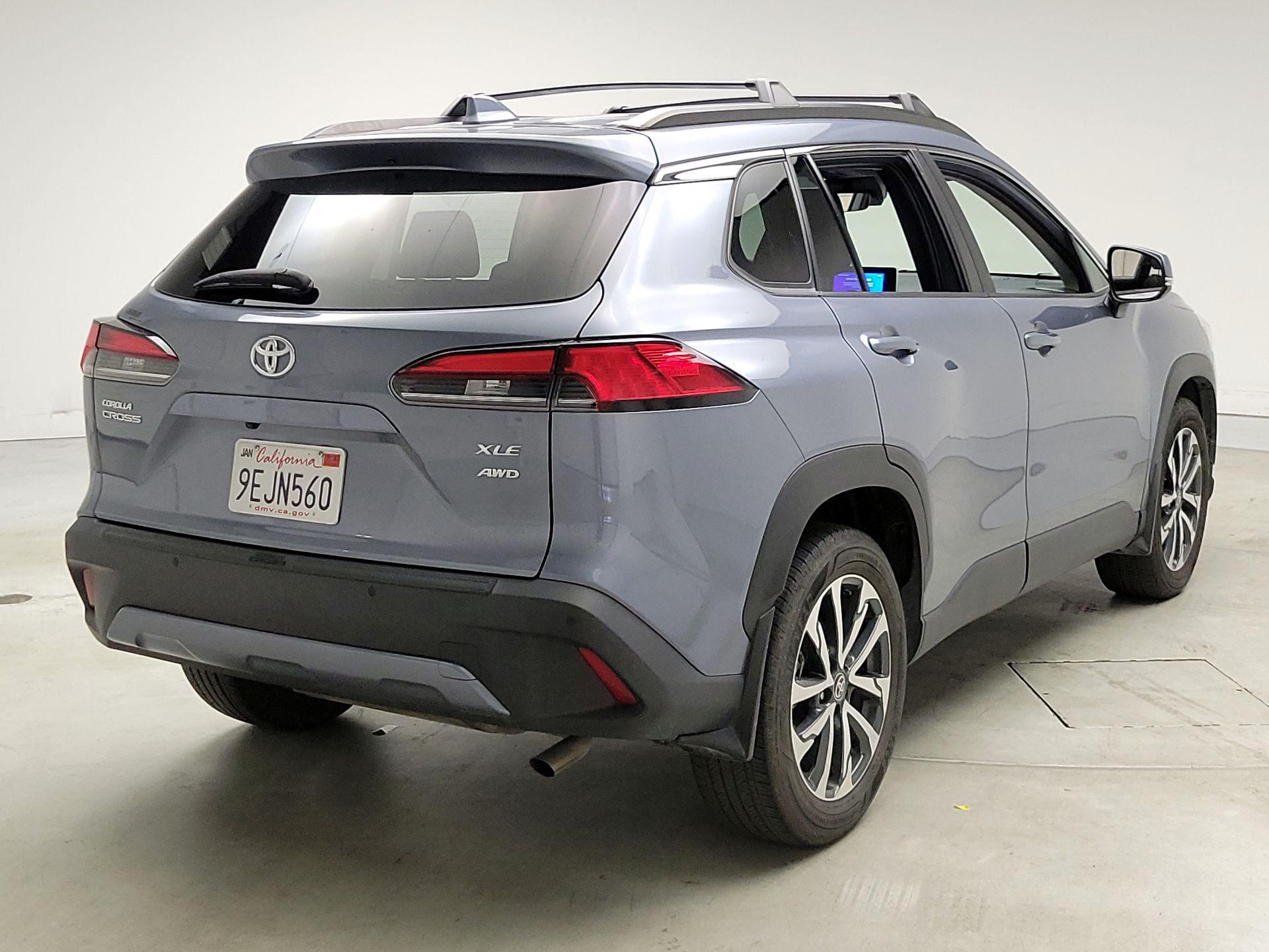 Thumbnail: 2023 Toyota Corolla Cross - 5