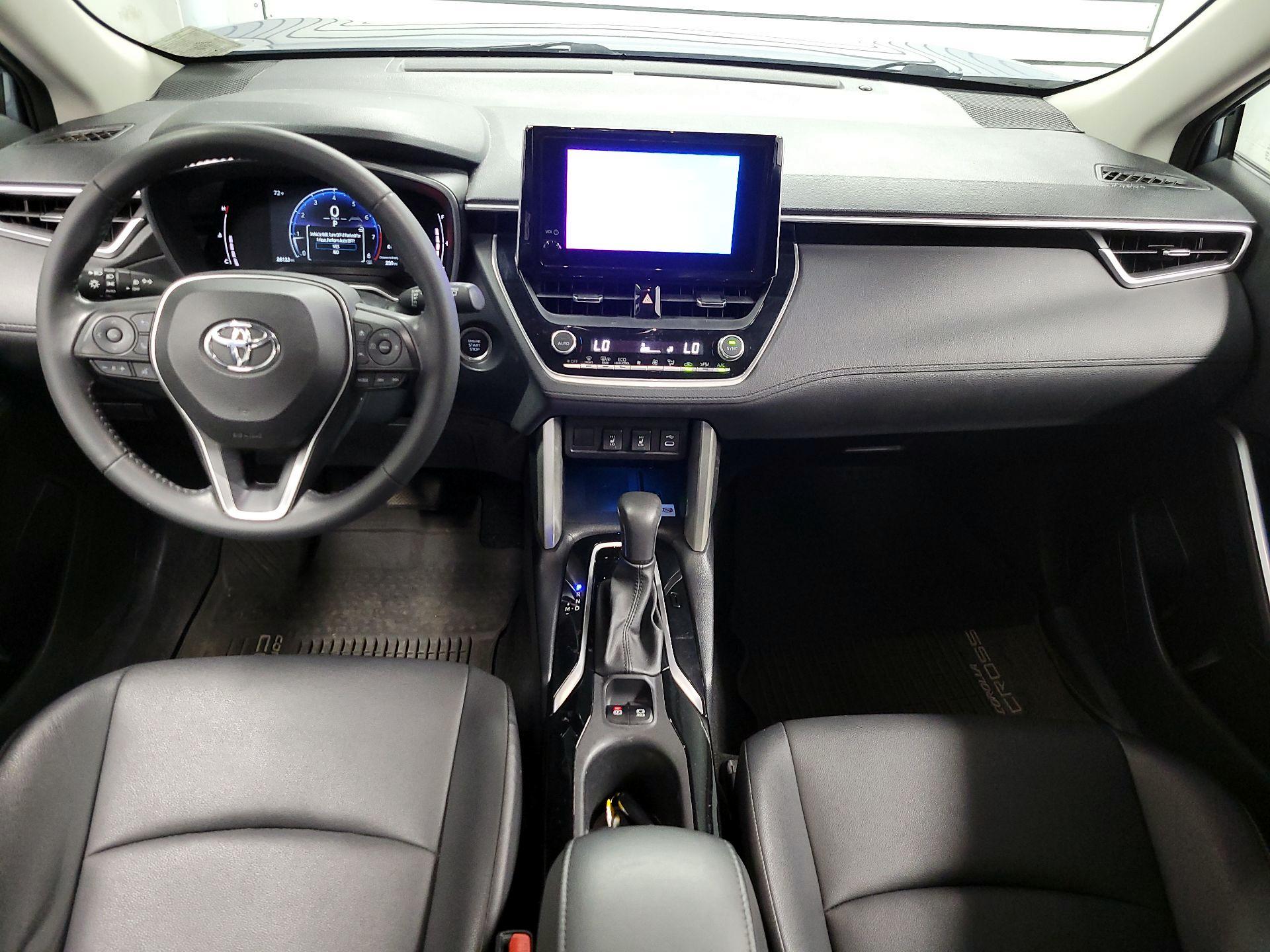 Thumbnail: 2023 Toyota Corolla Cross - 8