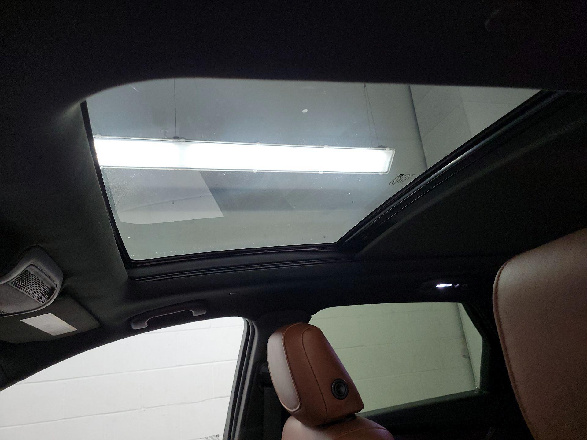 Thumbnail: 2020 Cadillac XT5 - 19