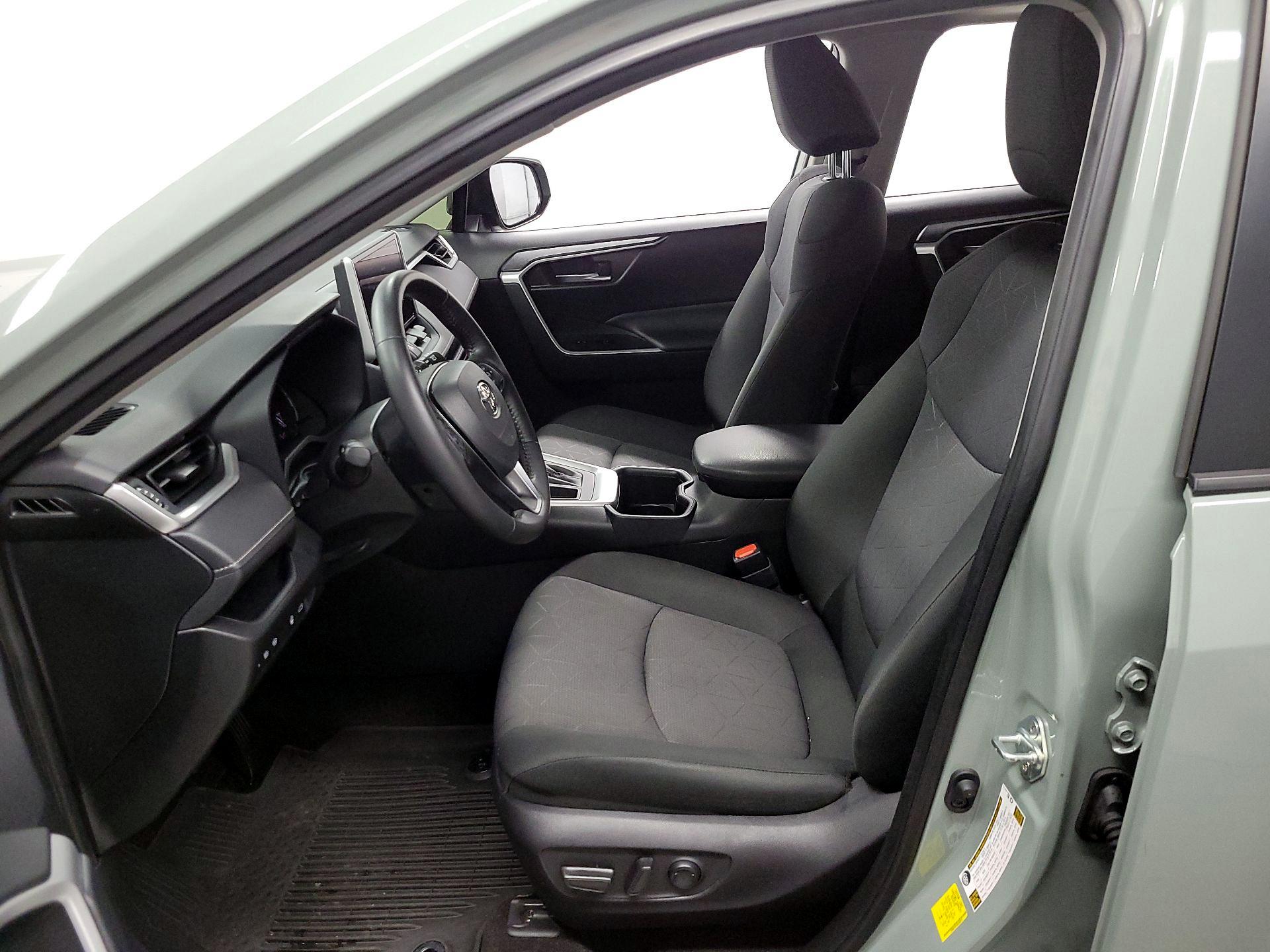 Thumbnail: 2023 Toyota RAV4 - 11