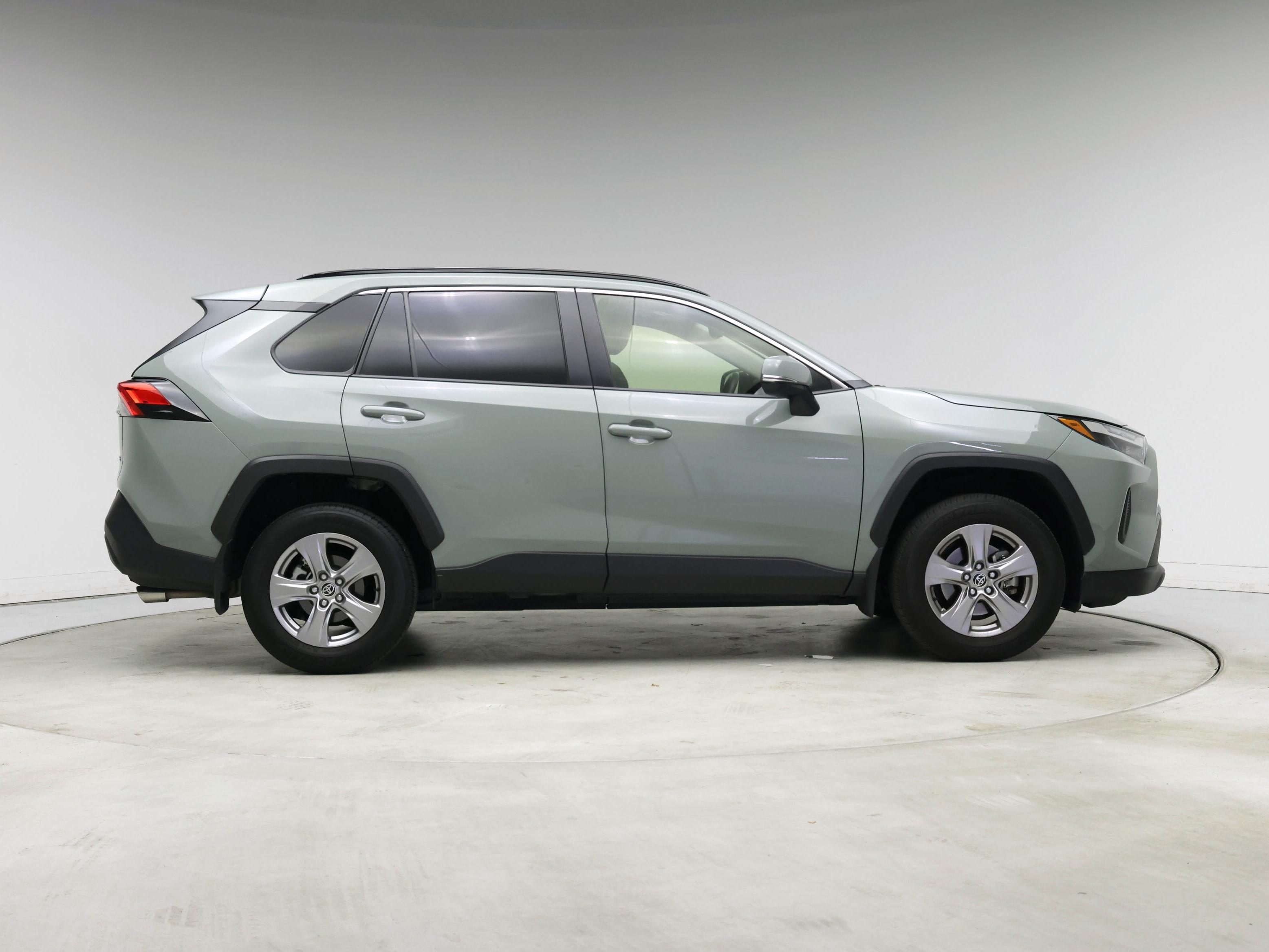 Thumbnail: 2023 Toyota RAV4 - 7