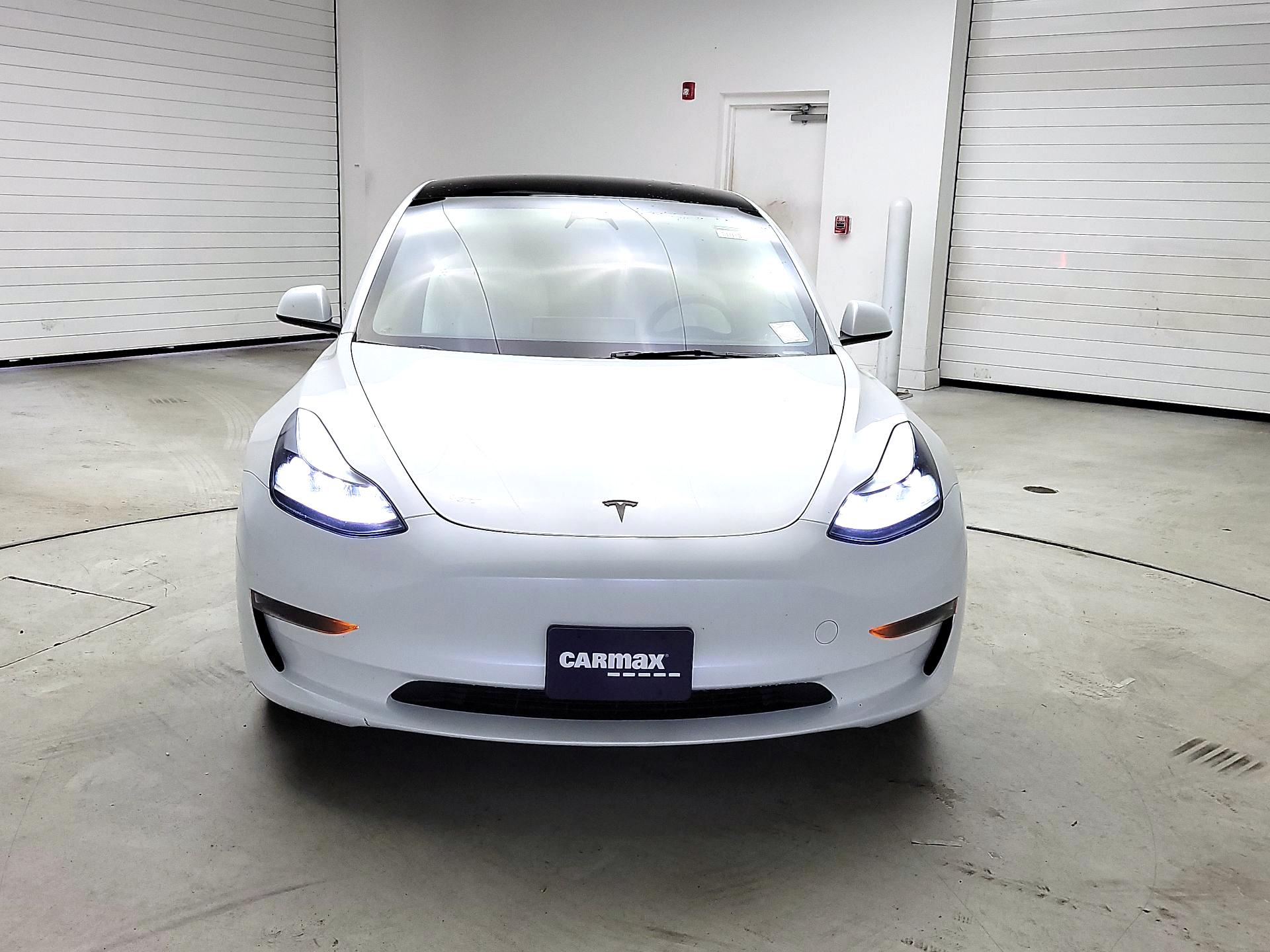 Thumbnail: 2023 Tesla Model 3 - 2