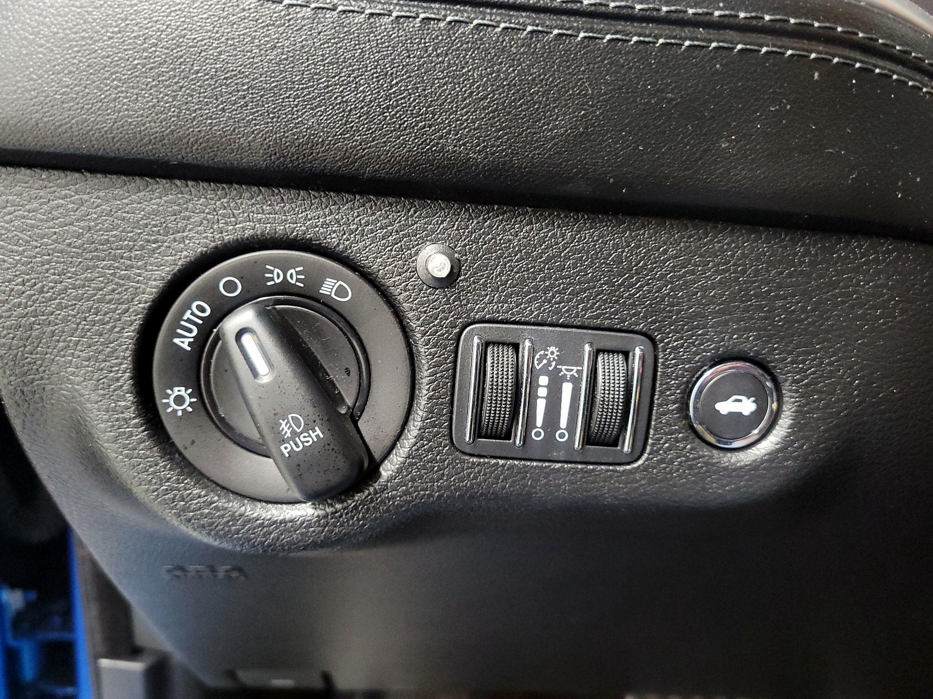 Thumbnail: 2019 Dodge Charger - 13