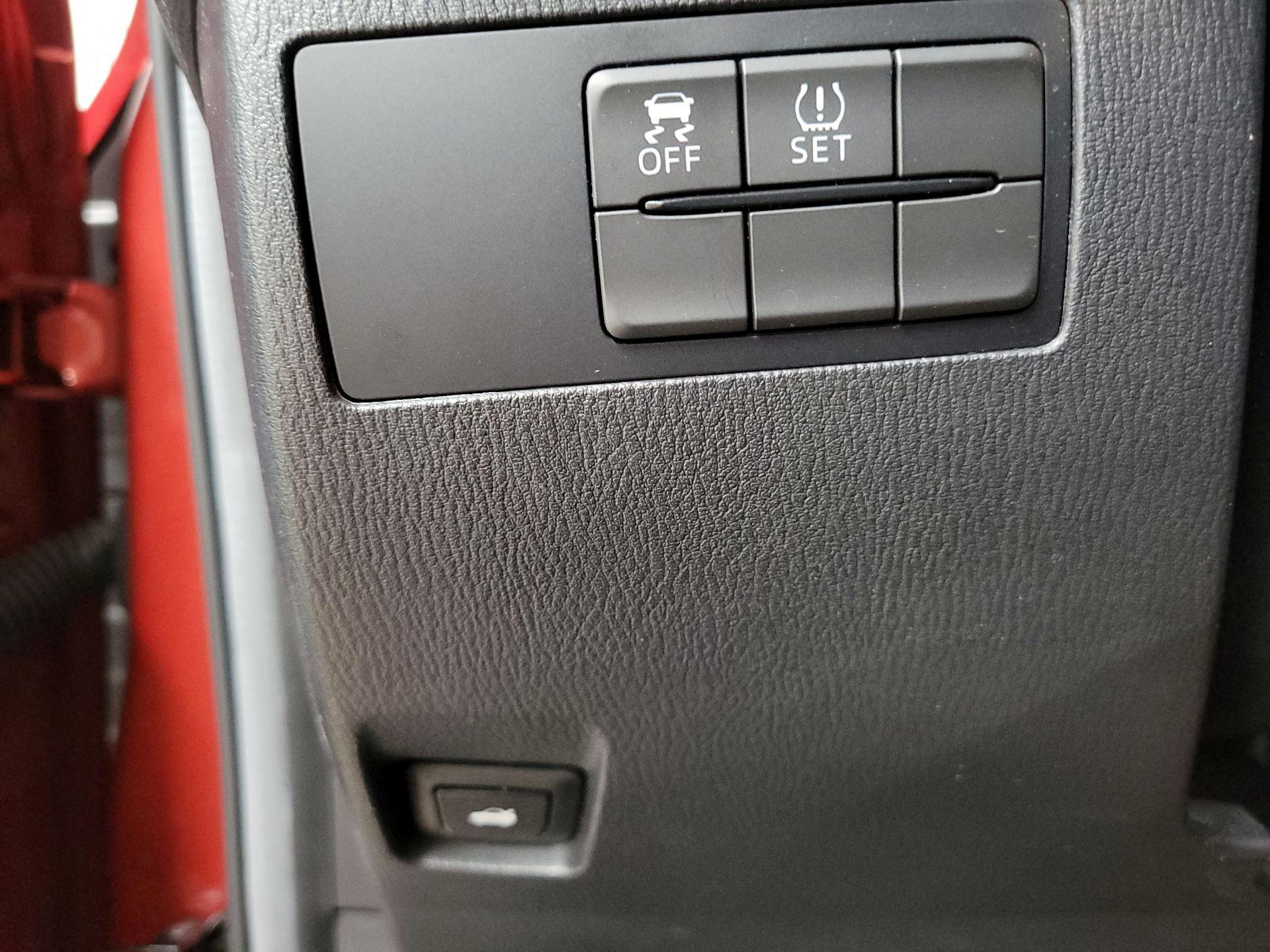 Thumbnail: 2016 Scion iA - 13