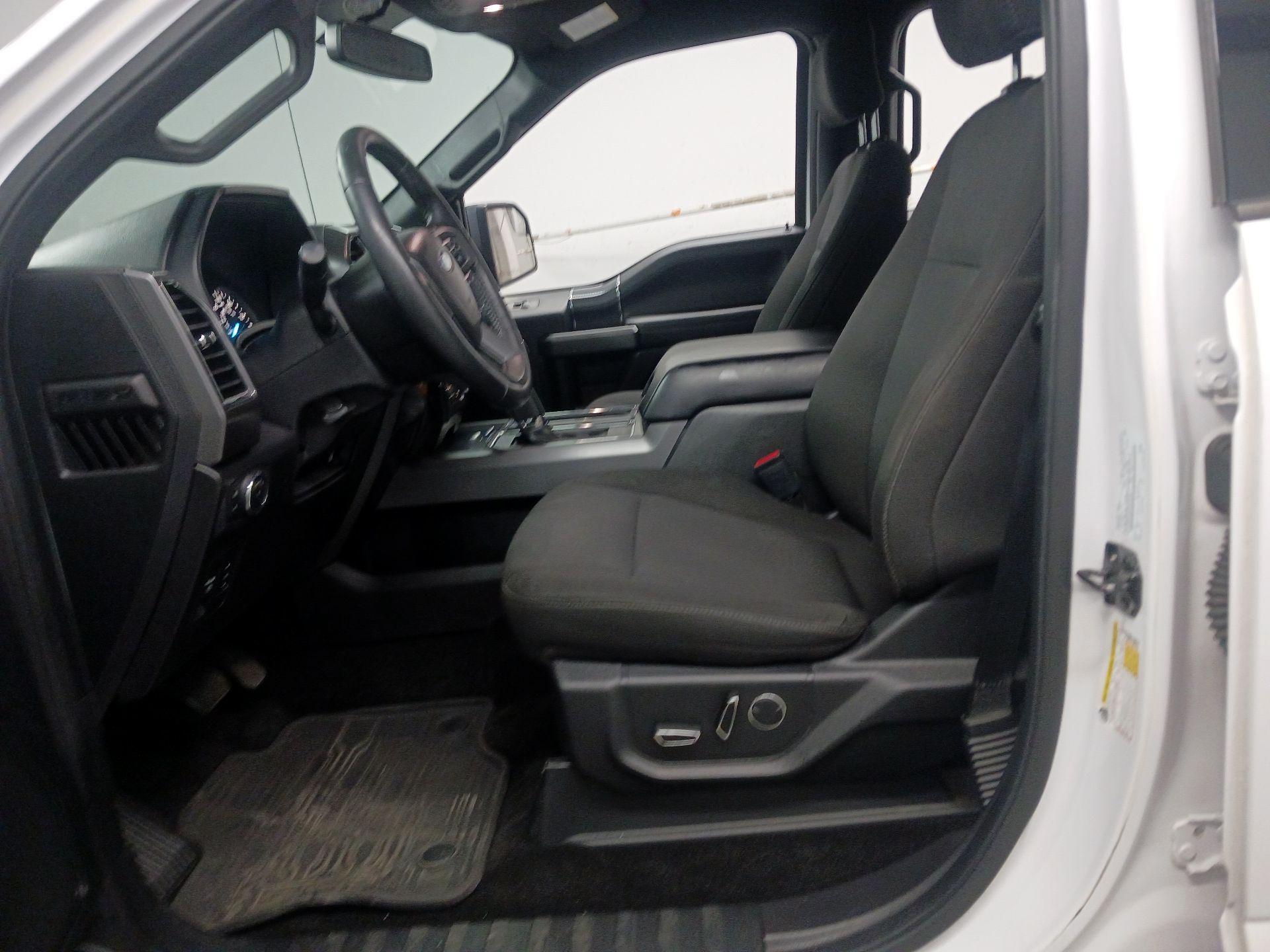 Thumbnail: 2018 Ford F-150 - 9