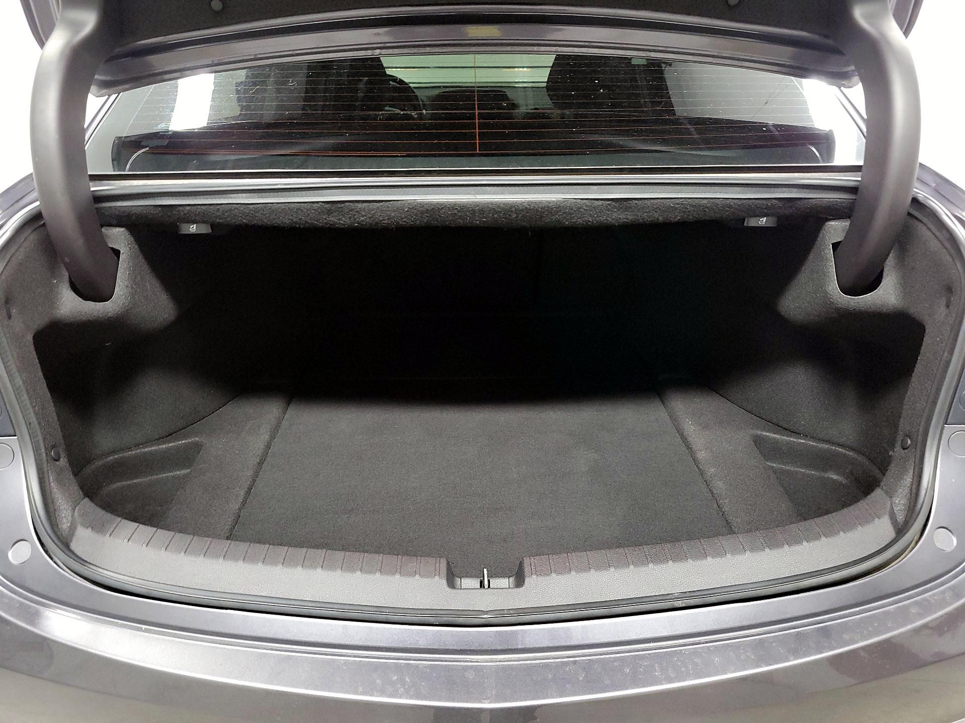 Thumbnail: 2020 Acura TLX - 17