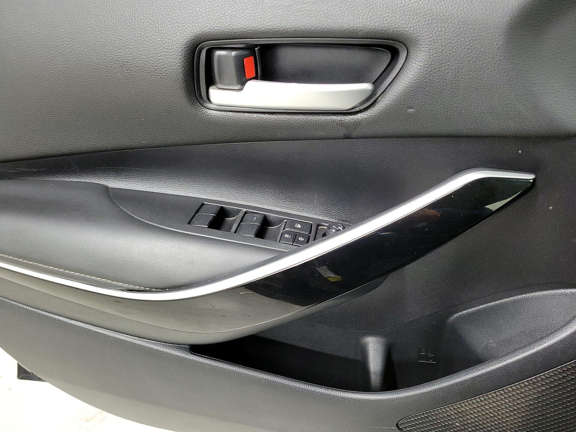 Thumbnail: 2024 Toyota Corolla - 12