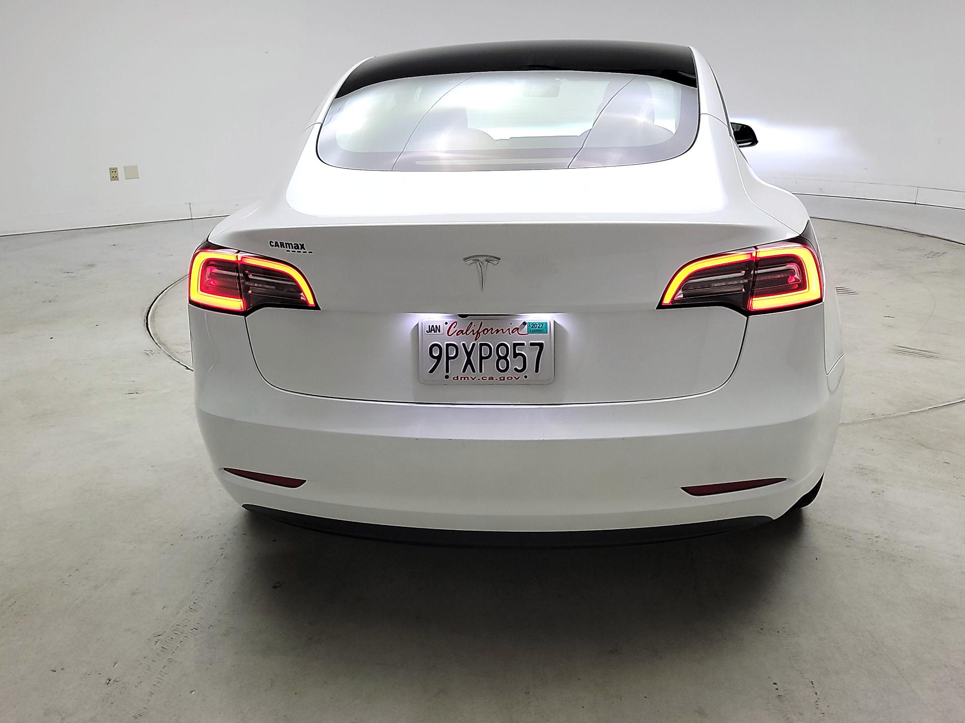 Thumbnail: 2023 Tesla Model 3 - 6