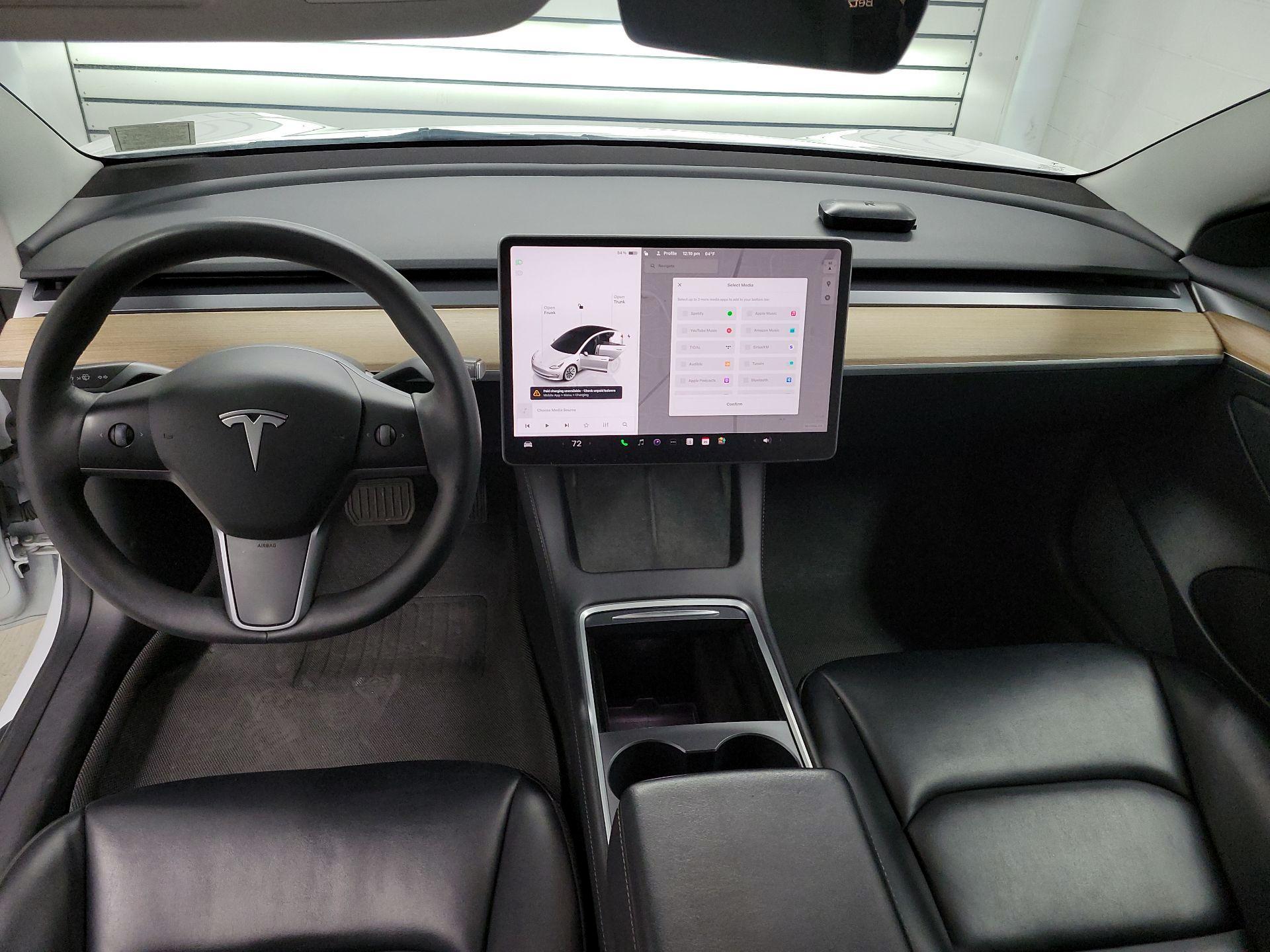 Thumbnail: 2023 Tesla Model 3 - 8