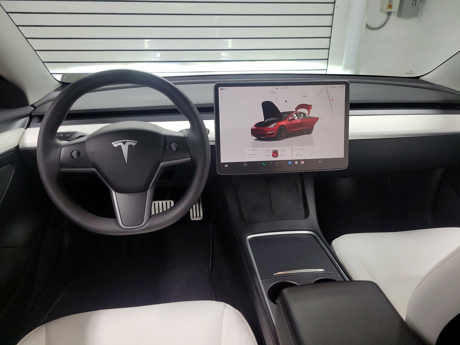 Thumbnail: 2022 Tesla Model 3 - 8