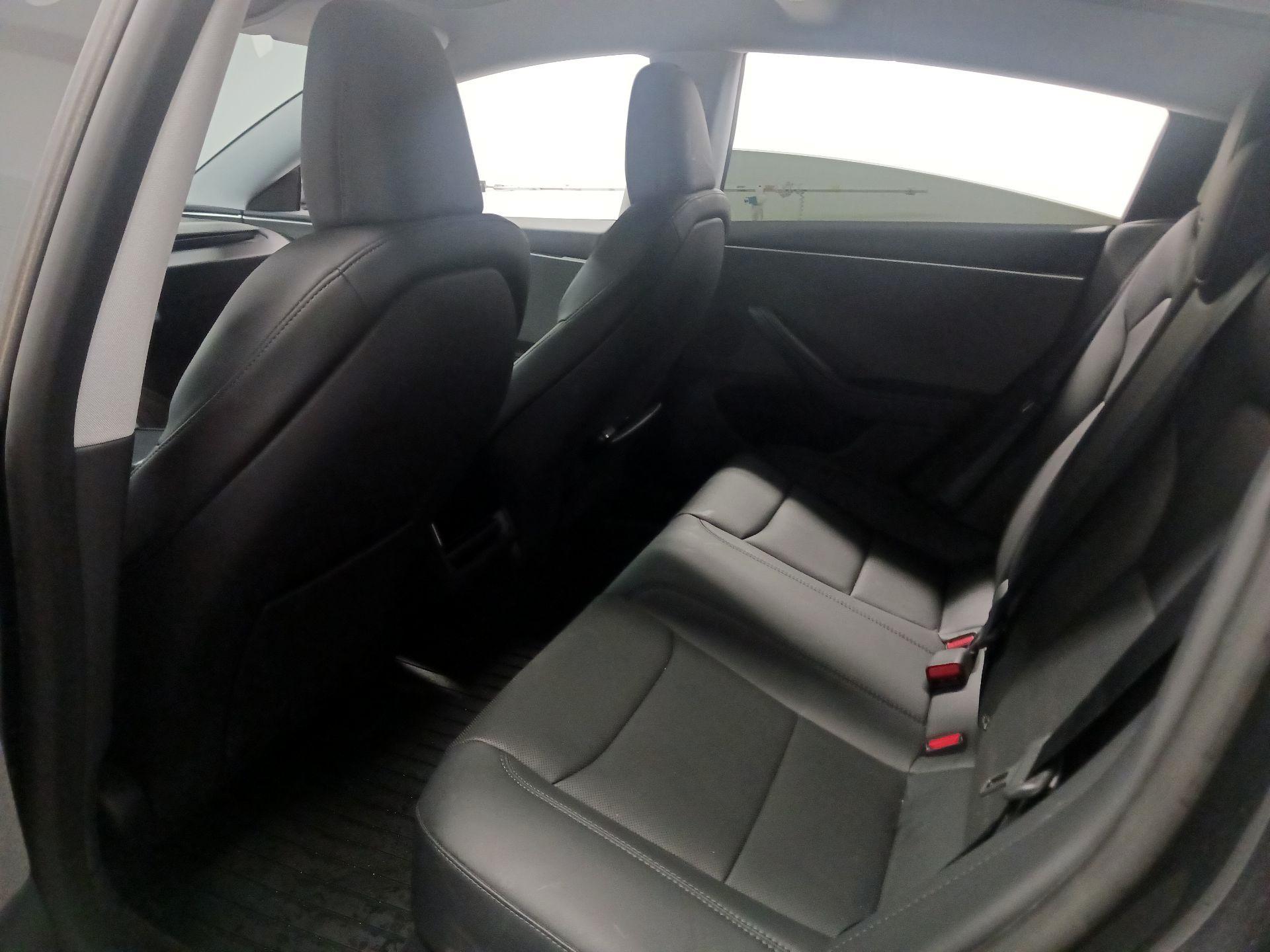 Thumbnail: 2025 Tesla Model 3 - 16