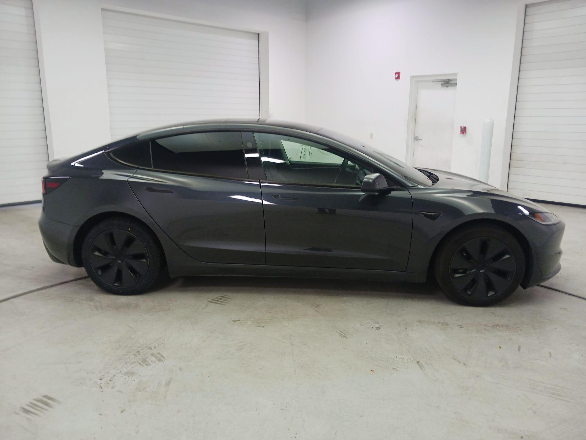 Thumbnail: 2025 Tesla Model 3 - 4
