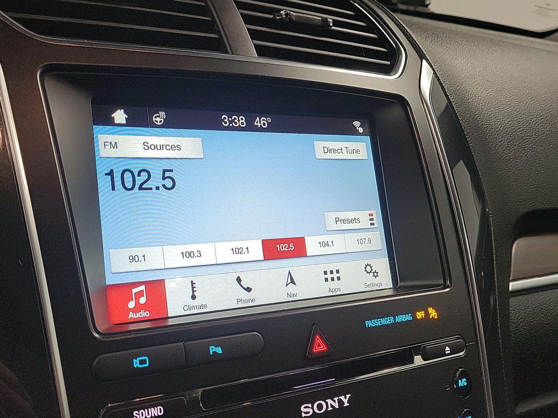 Thumbnail: 2018 Ford Explorer - 14