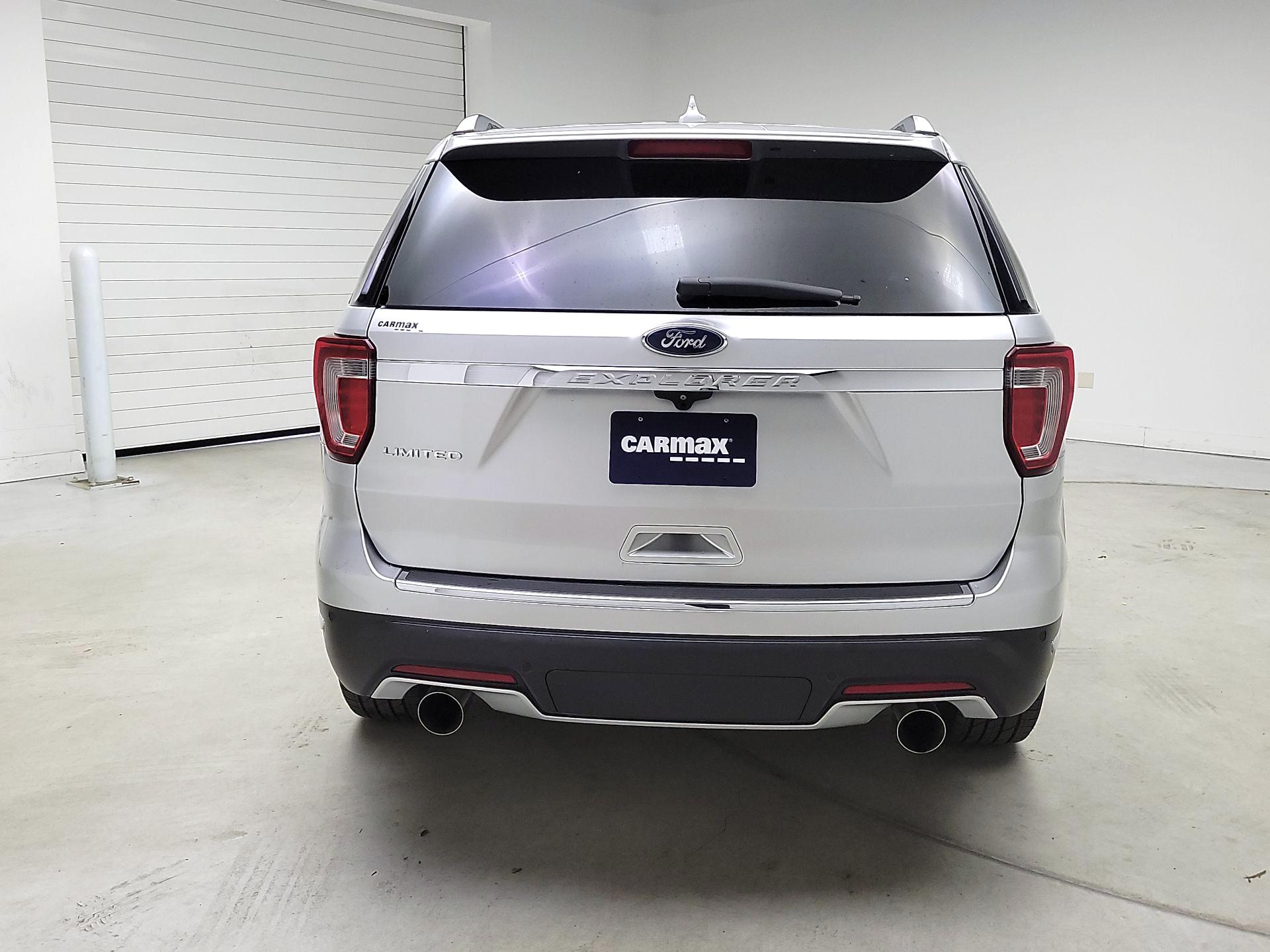 Thumbnail: 2018 Ford Explorer - 6