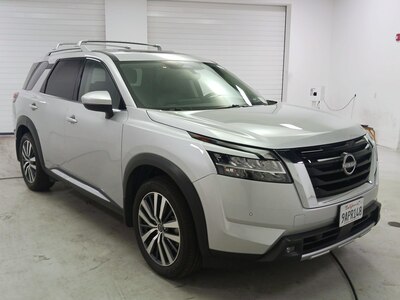 2022 Nissan Pathfinder Platinum