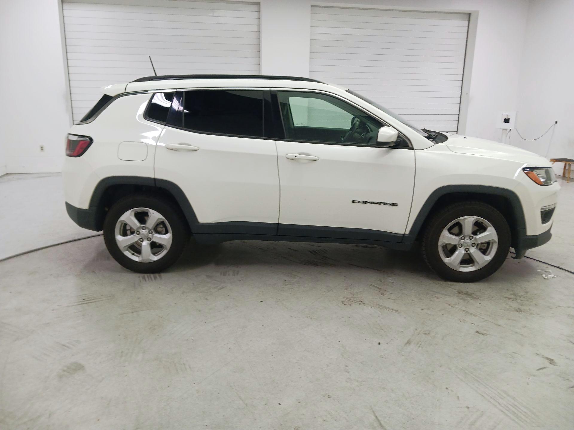 Thumbnail: 2018 Jeep Compass - 4