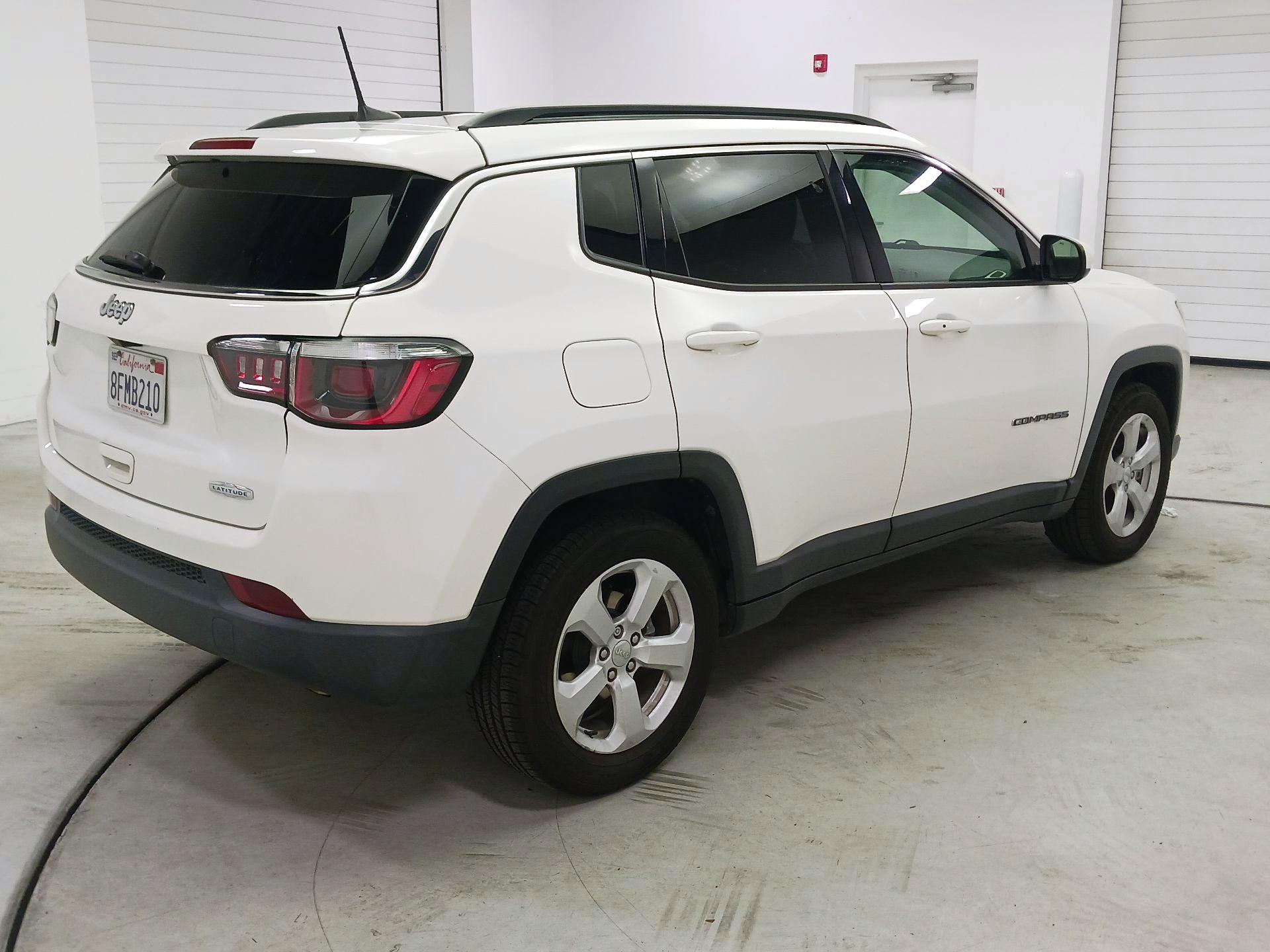 Thumbnail: 2018 Jeep Compass - 5