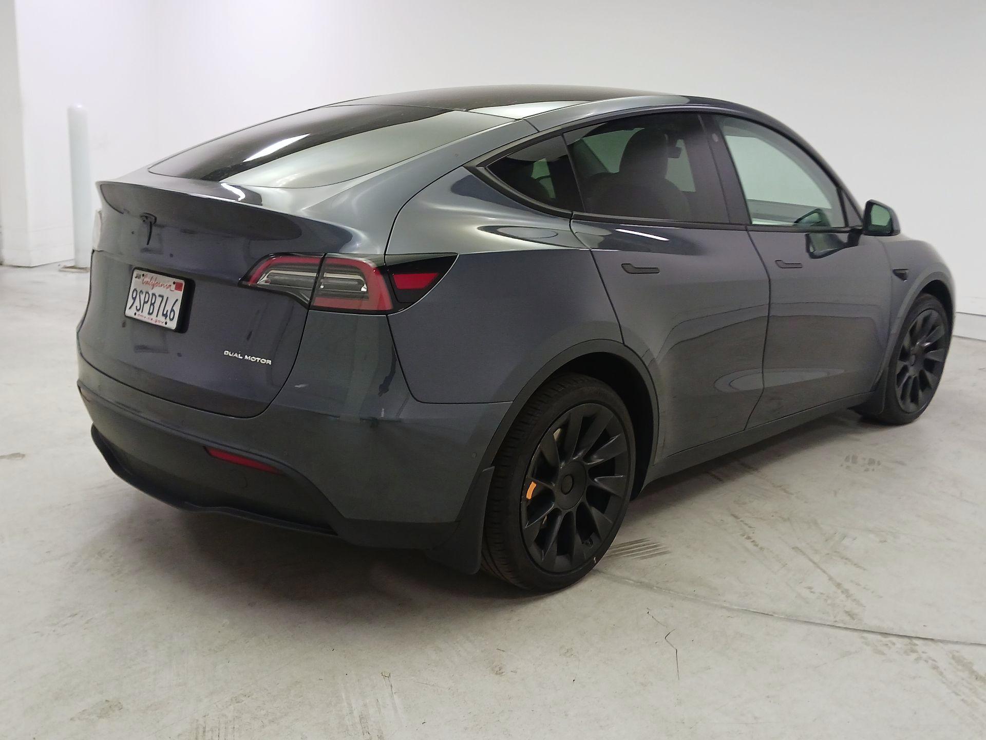 Thumbnail: 2022 Tesla Model Y - 5